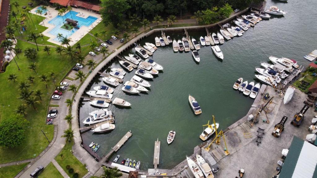 ANGRA GREEN COAST RESIDENCE SERVICE E MARINA