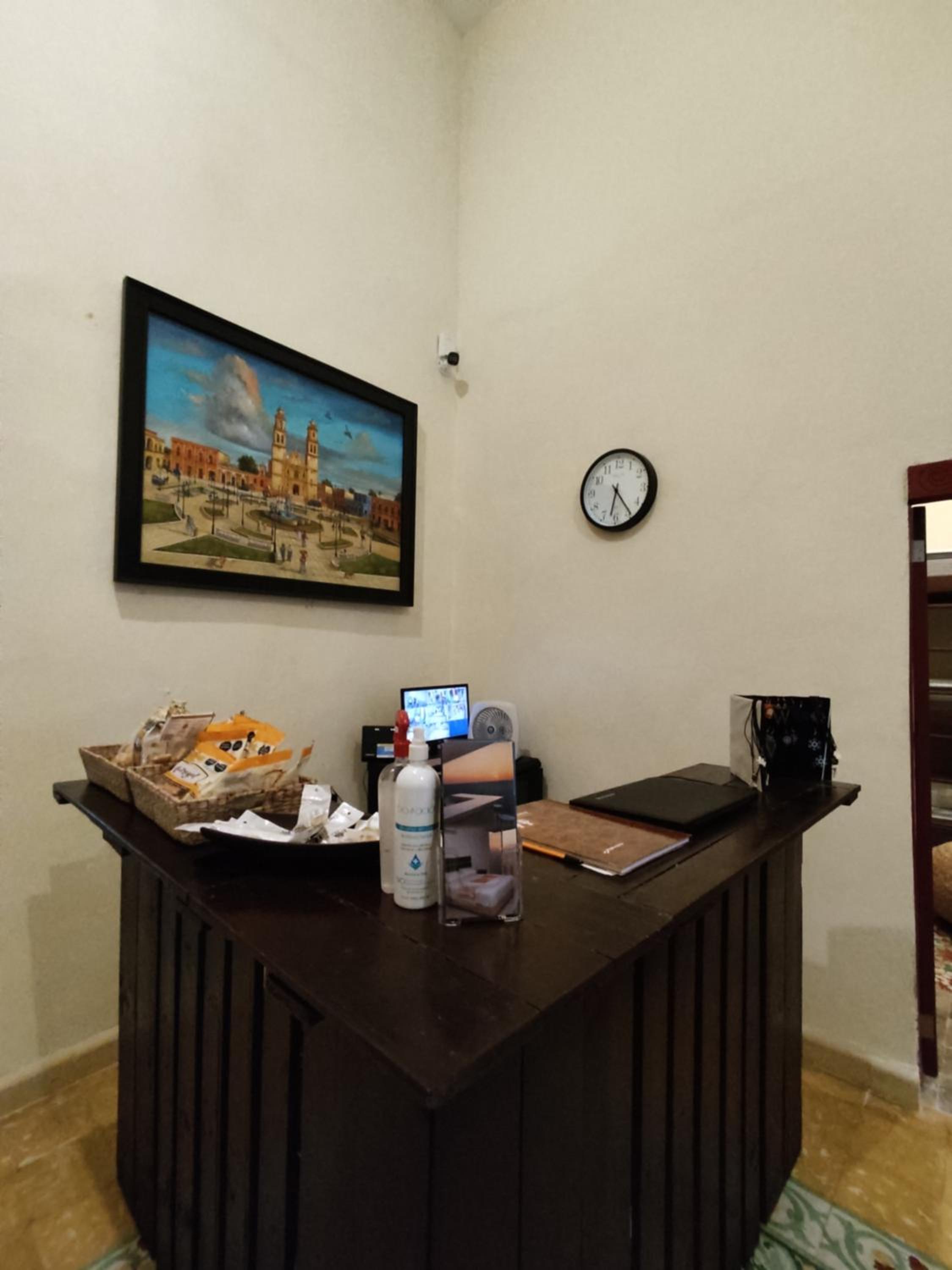 MELISA HOSTAL view 4