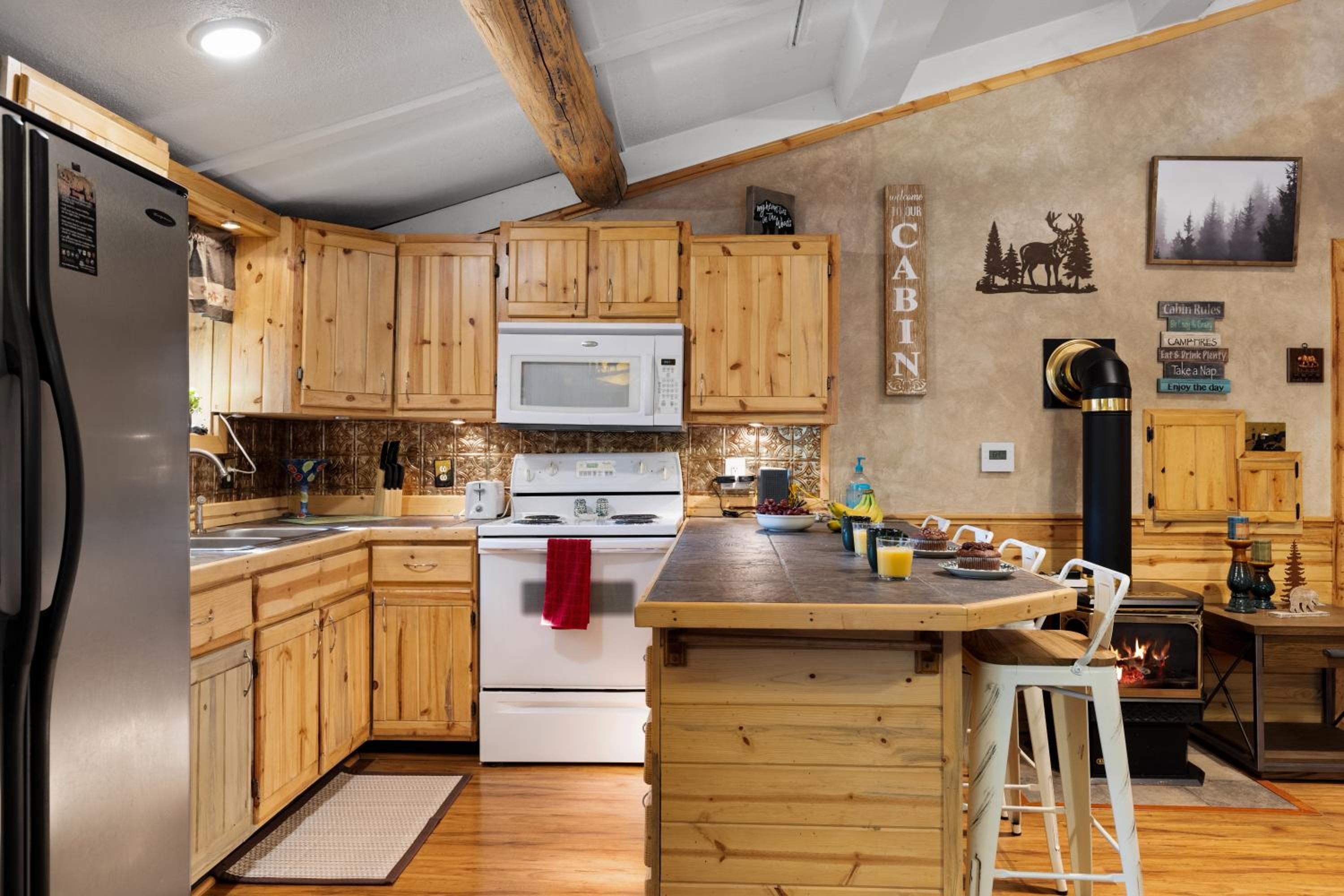 Hayloft Hollow by KABINO Fire Pit Fireplace Loft with Low Ceiling High Chair WiFi view 5