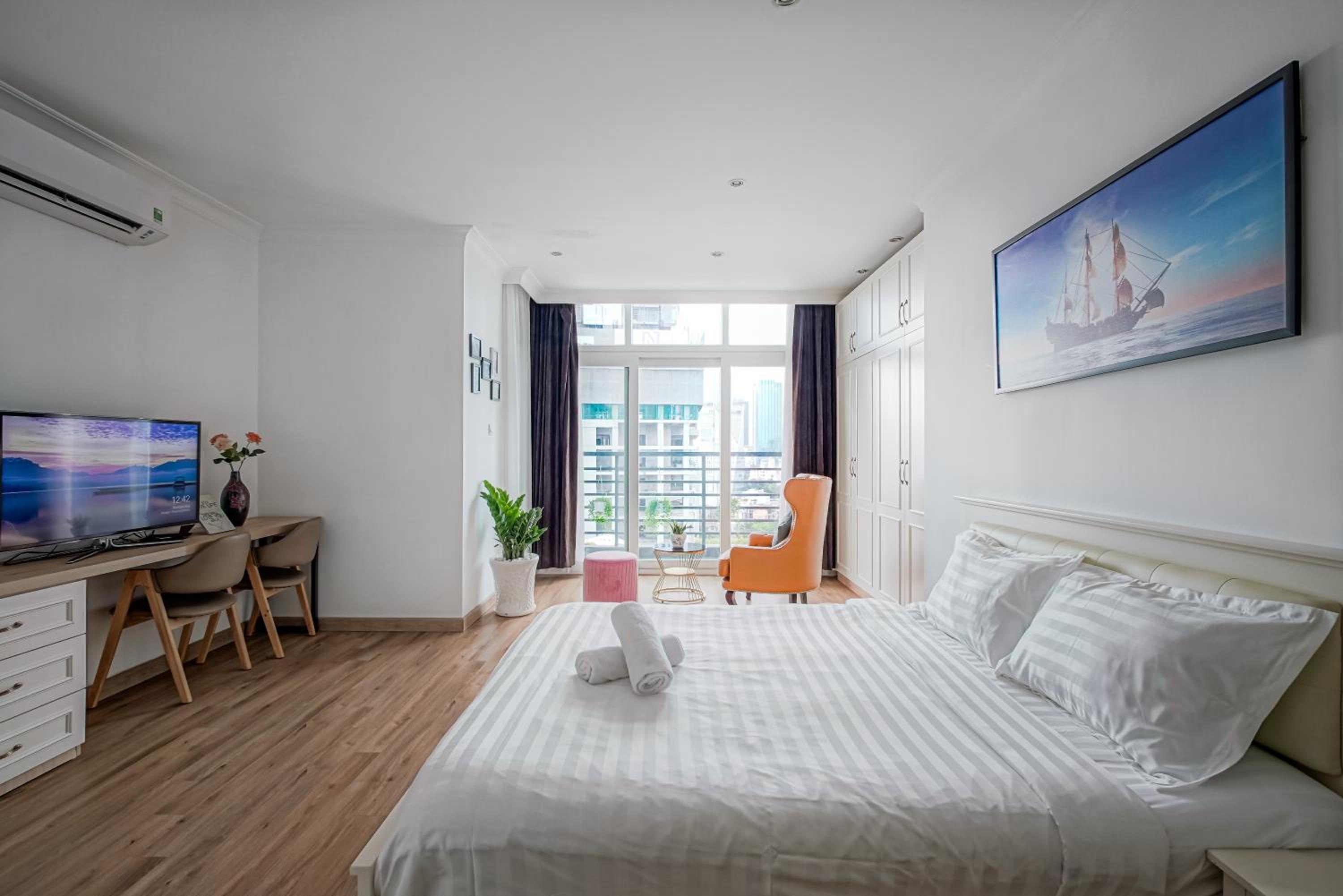 Ben Thanh - Luxury Serviced Apartments