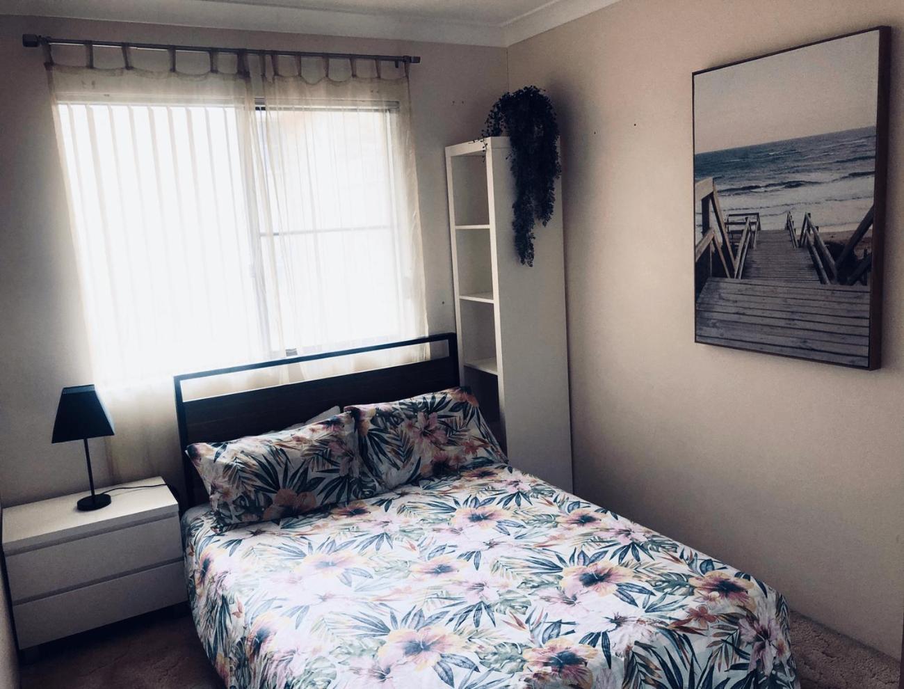 Renas Court, Unit 6, 72 Little Street view 5