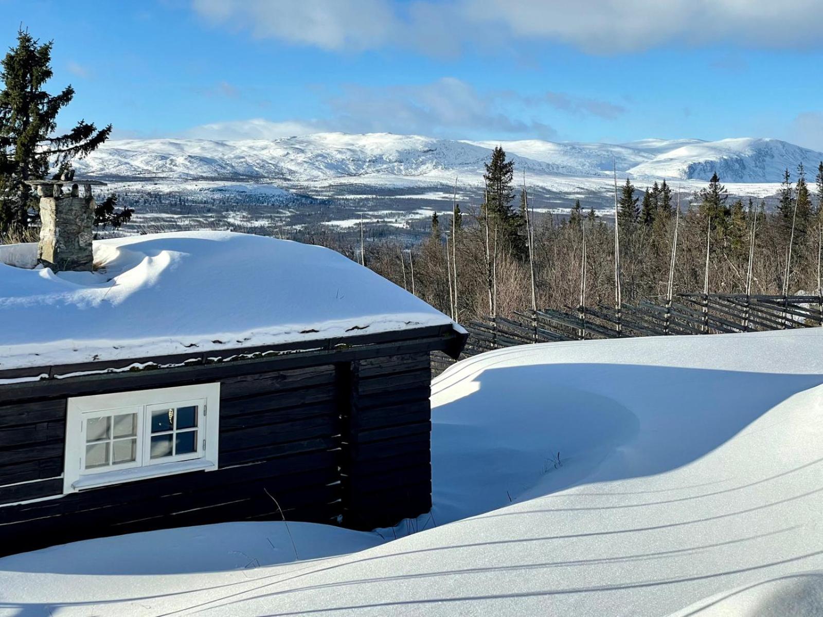 Vasethytta - cabin with a lovely view view 5
