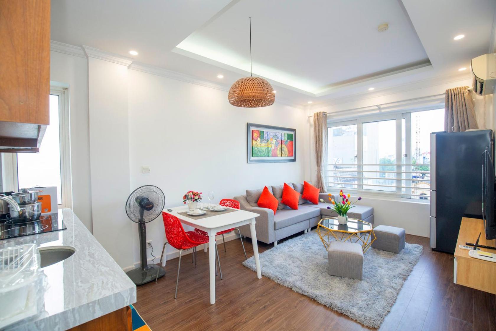 Sumitomo Tower-1 Bed Apartment & Hotel