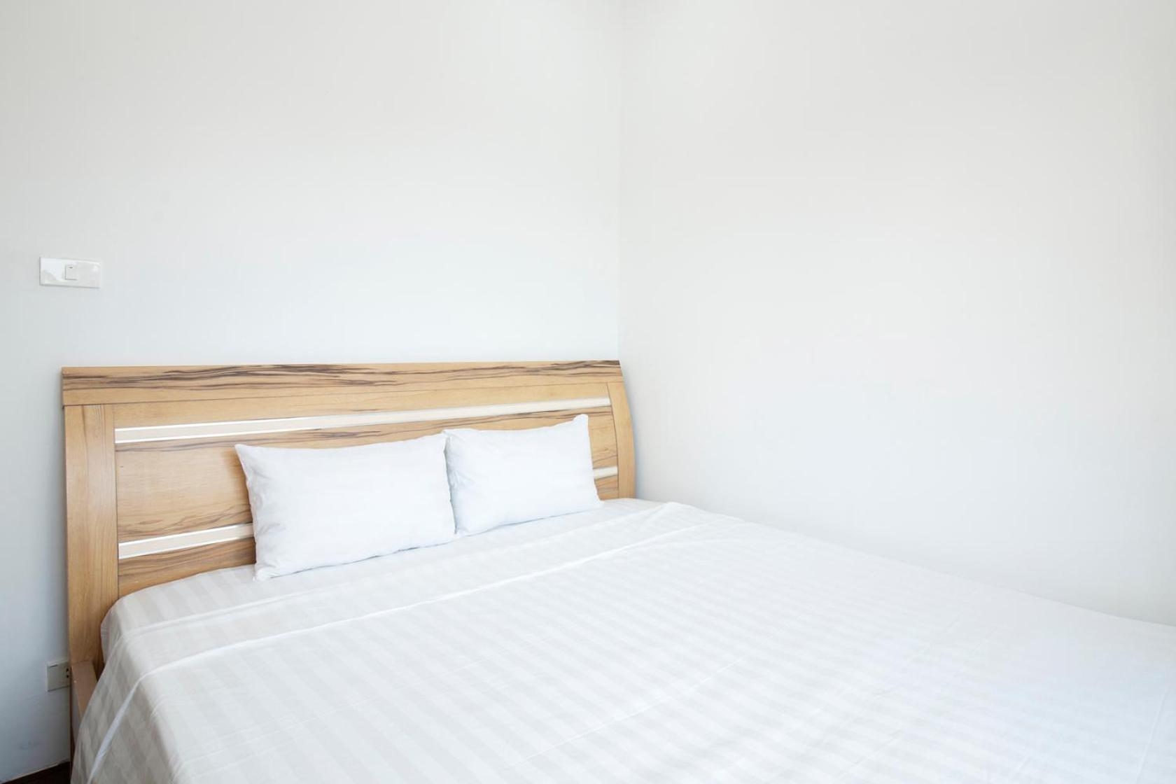 Sumitomo Tower-1 Bed Apartment & Hotel