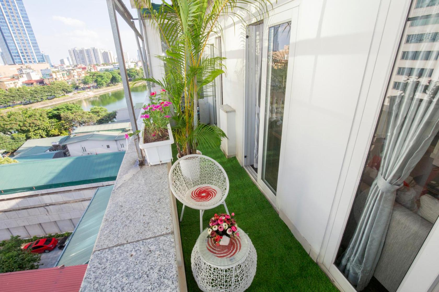 Sumitomo Tower-1 Bed Apartment & Hotel