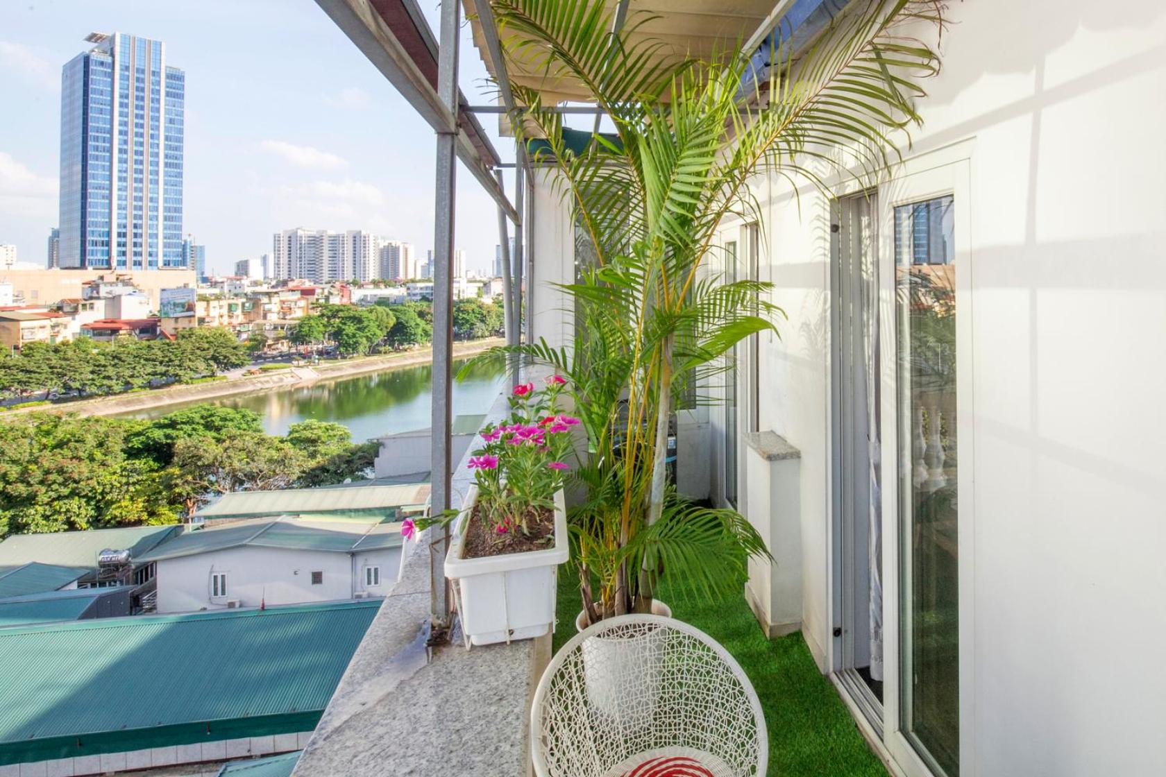 Sumitomo Tower-1 Bed Apartment & Hotel
