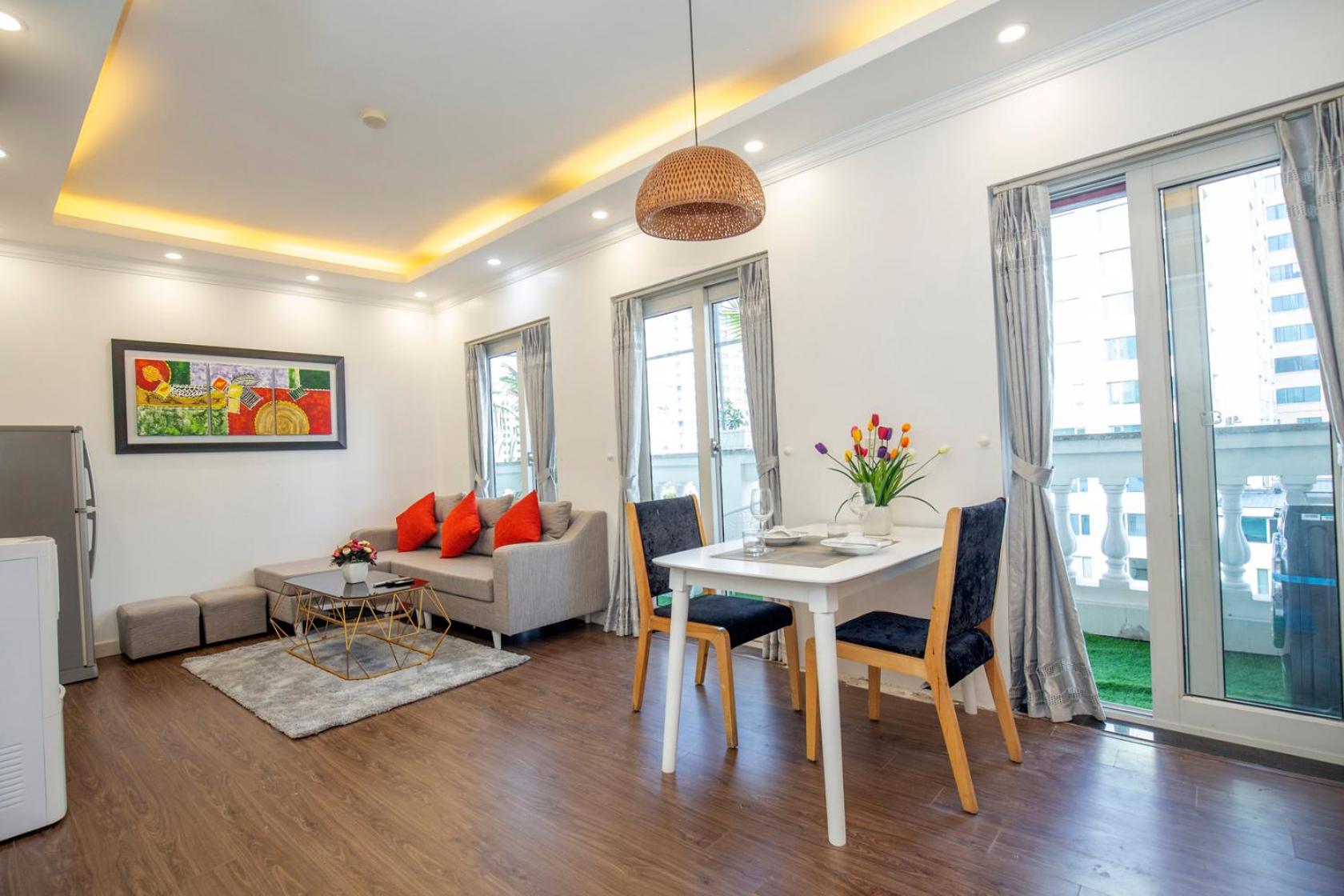 Sumitomo Tower-1 Bed Apartment & Hotel