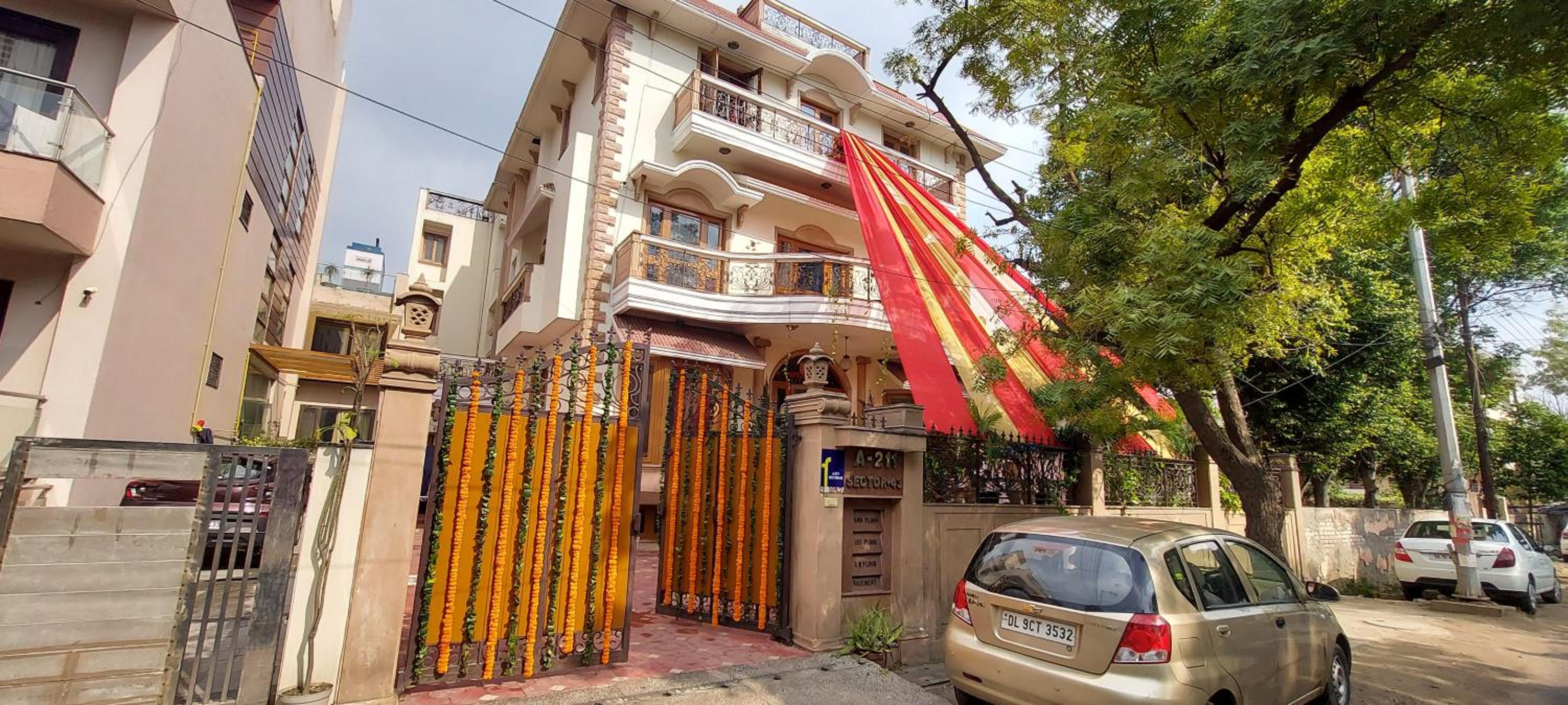 Hotel Ashray Noida view 2