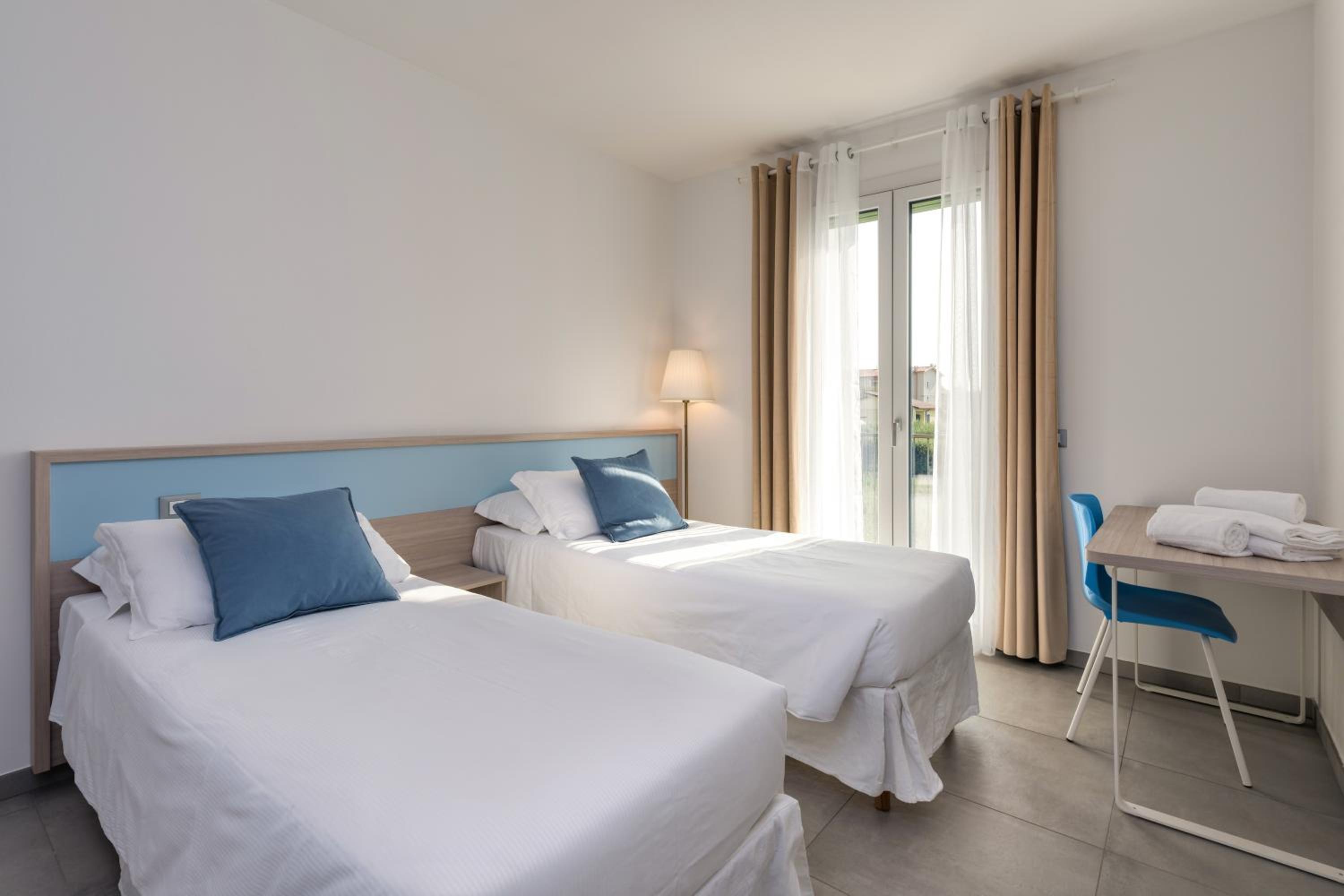 Appartamenti Villa Camporosso- Parchi,Terme di Cola'