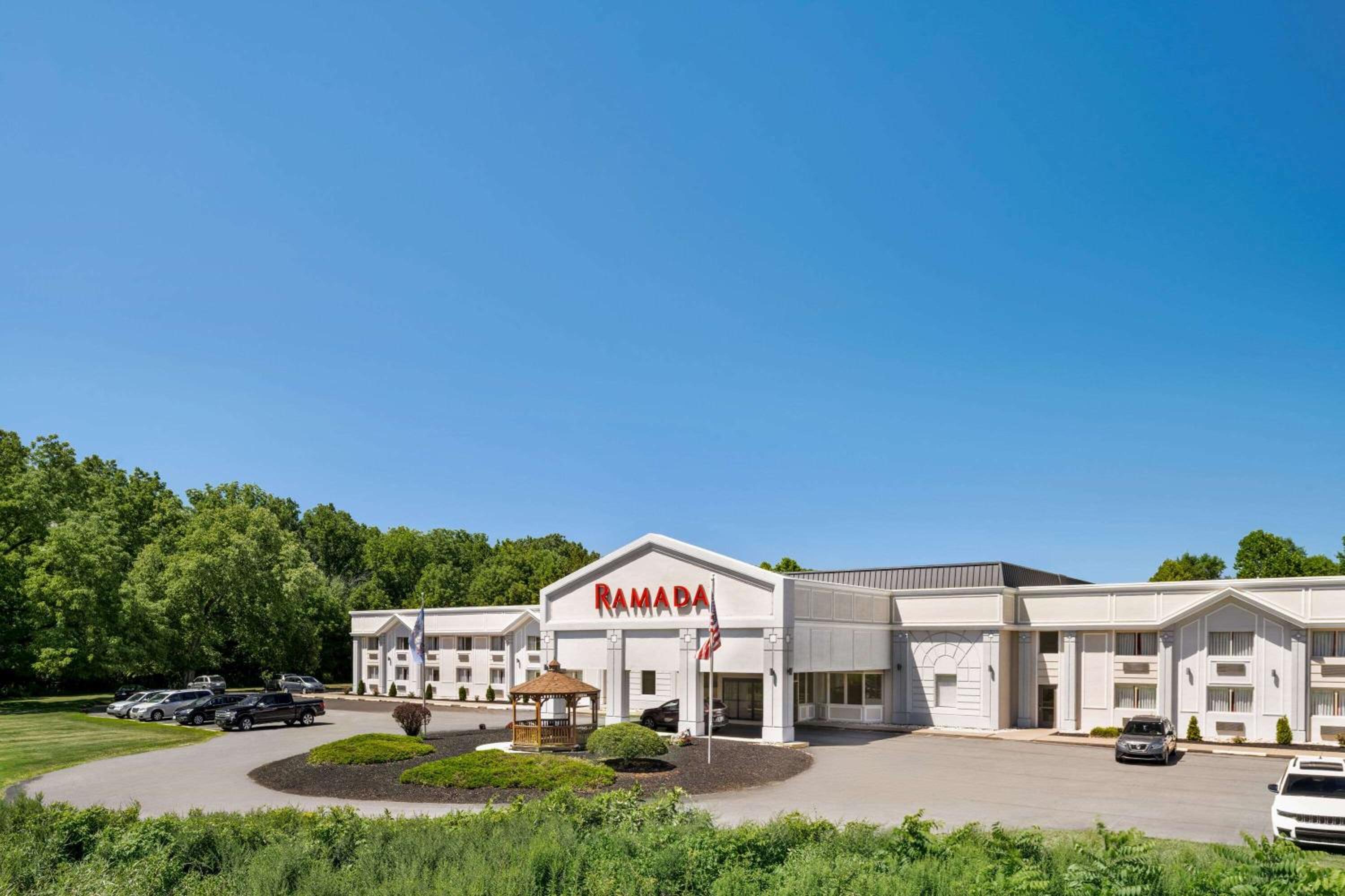 Hotel Ramada by Wyndham Allentown Bethlehem - Image 1