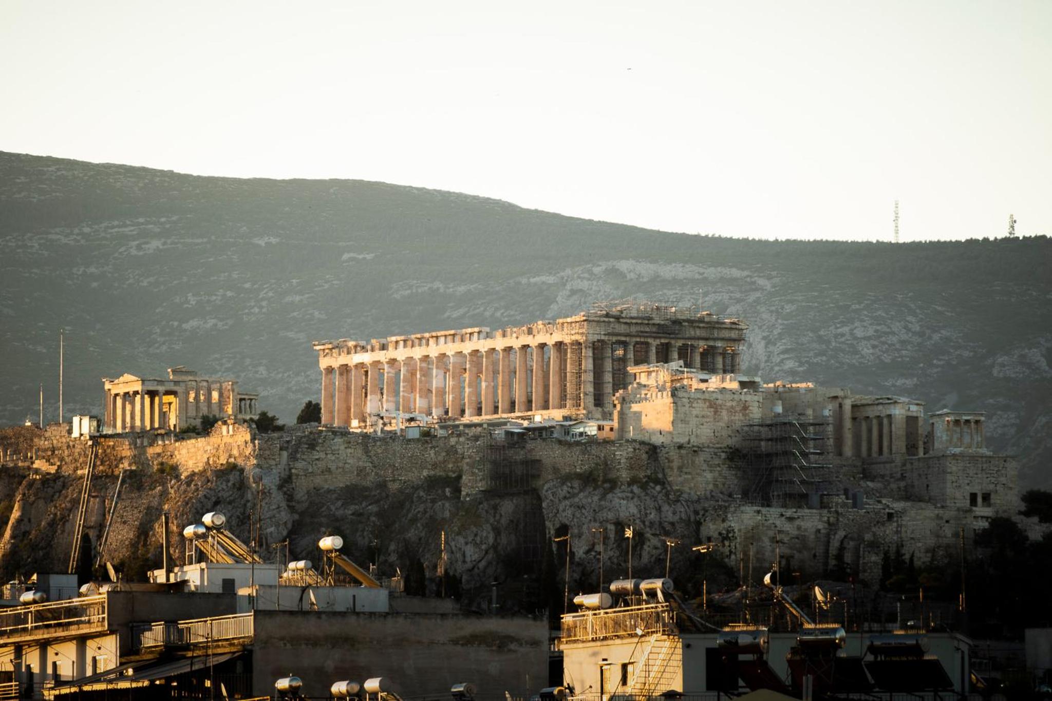 Iris Penthouse - Luxury Acropolis View and Jacuzzi