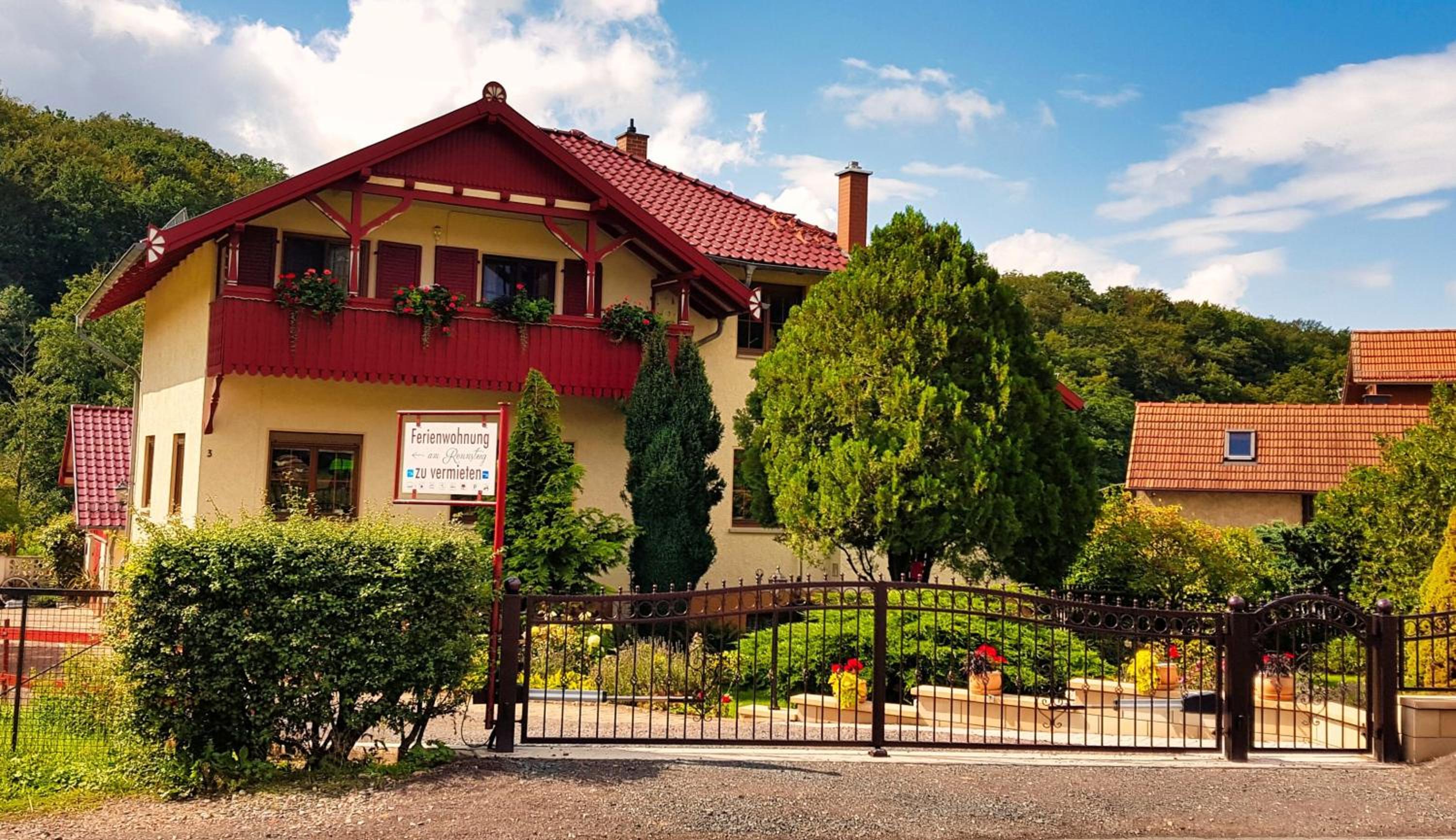 Ferienwohnung und Ferienhaus am Rennsteig bei Eisenach - Angela Jaentsch view 4