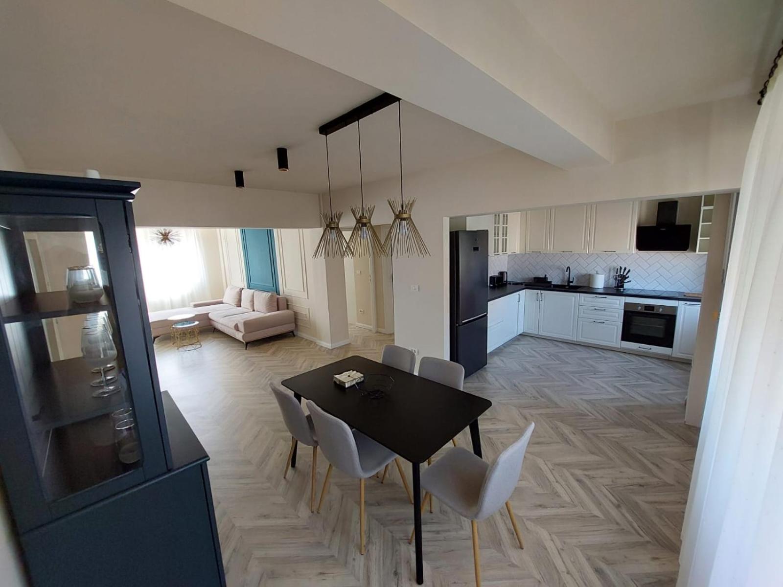 Sabrini Residence A6 Timisoara Old Town view 2