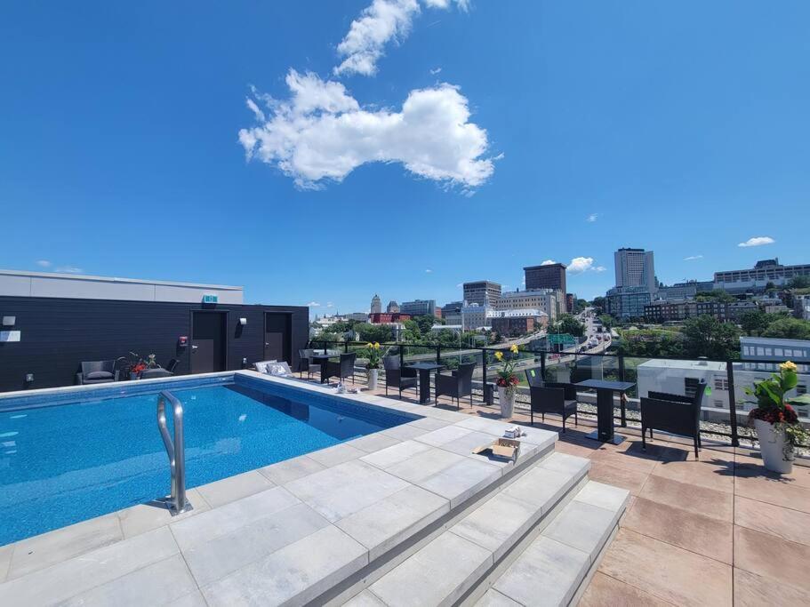 NOUVEAU - CONDO 2CH - VIEUX-QUÉBEC