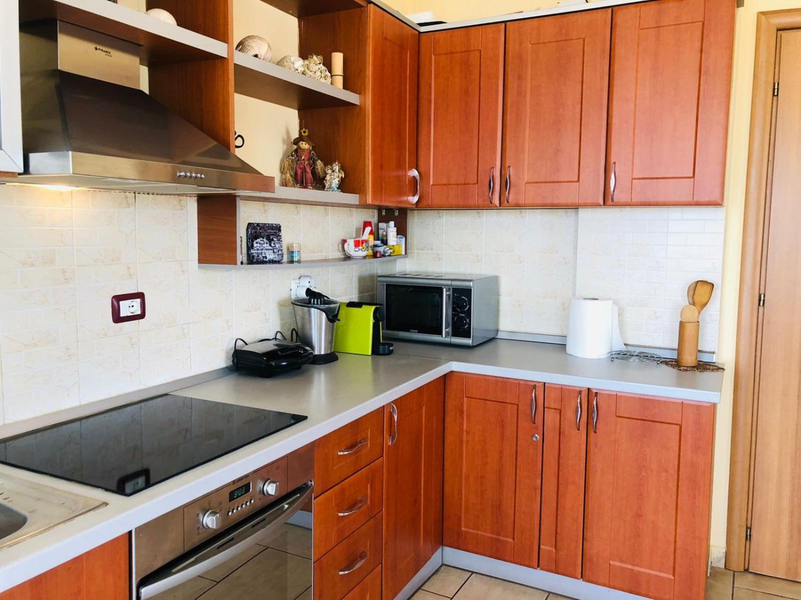 Teuta Apartment