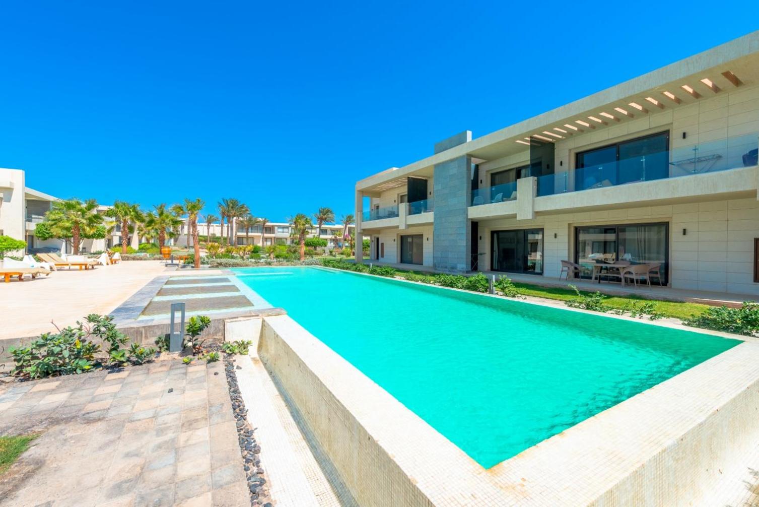 Cozy 2-Bedroom Apartment in G-Cribs, El Gouna. Terrace & Pool view 5