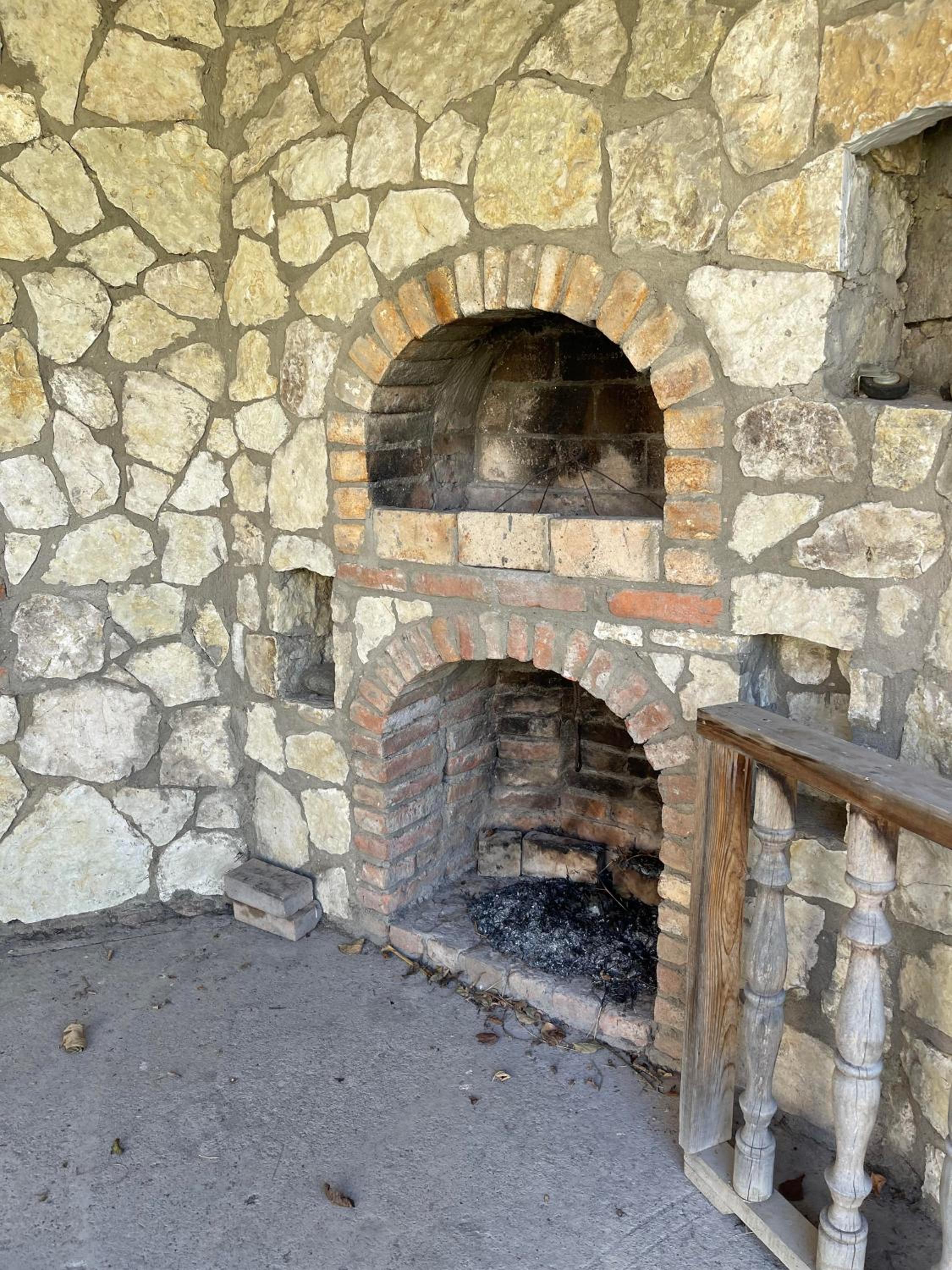 Photo 11