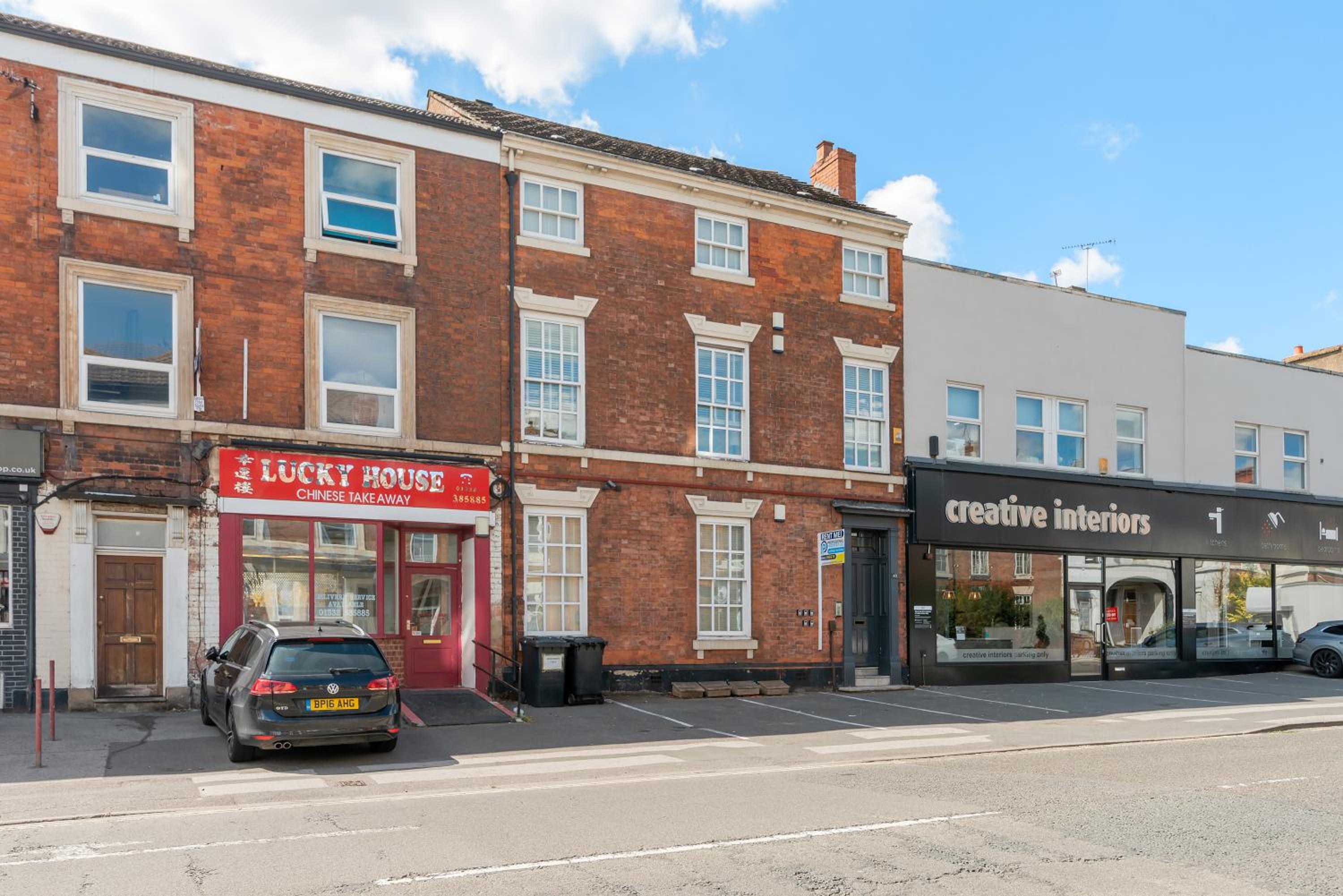 Cool and Chic Duffield Road Apartments view 4