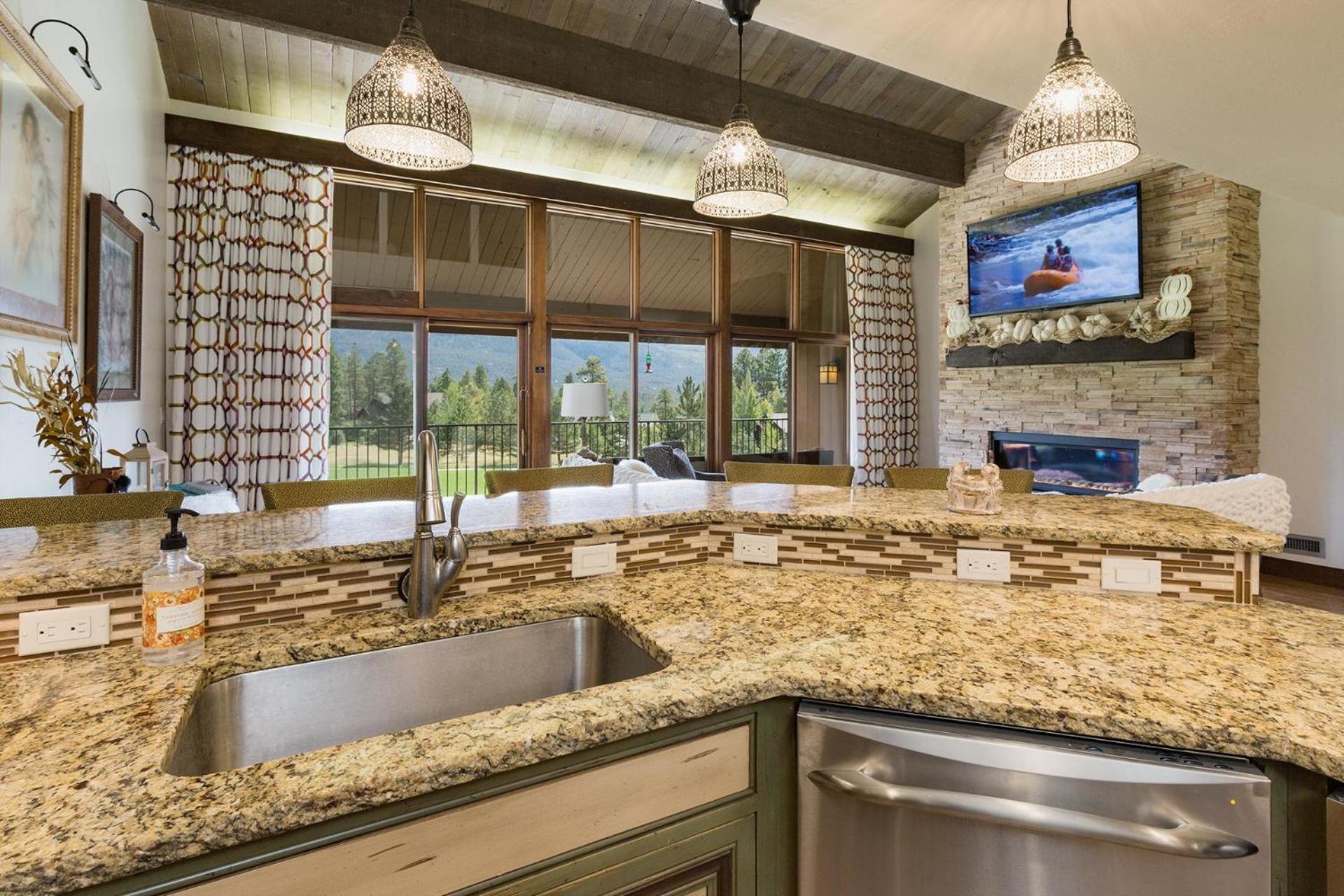 Tamarron Gambel Oak 740 view 2