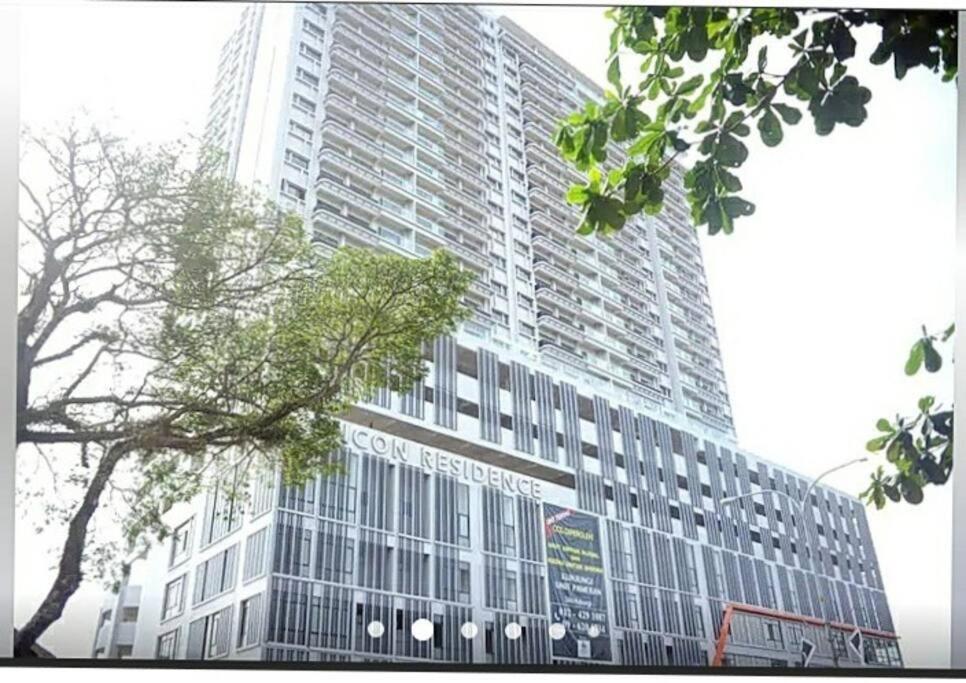 D'MEDINA @ Icon Residence photo 1