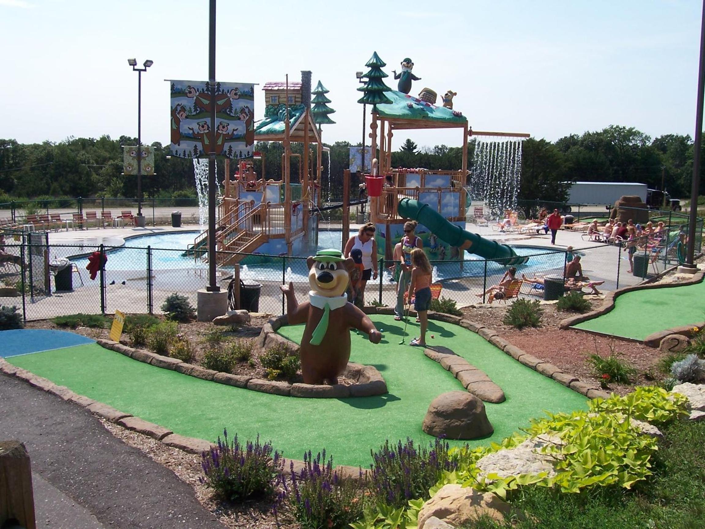 Yogi Bear's Jellystone Park Camp-Resort Wisconsin Dells
