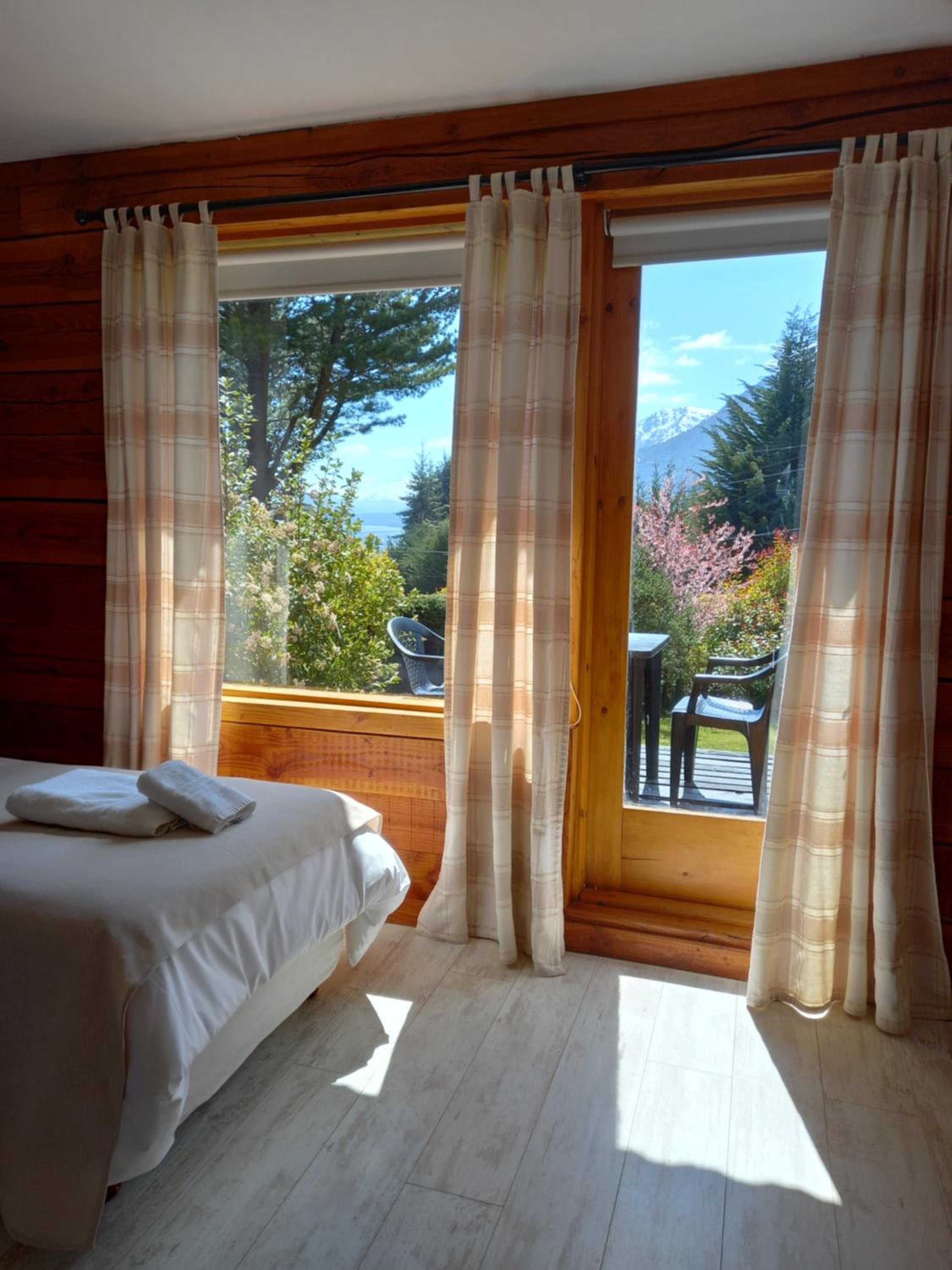 Casa del Lago Villa La Angostura