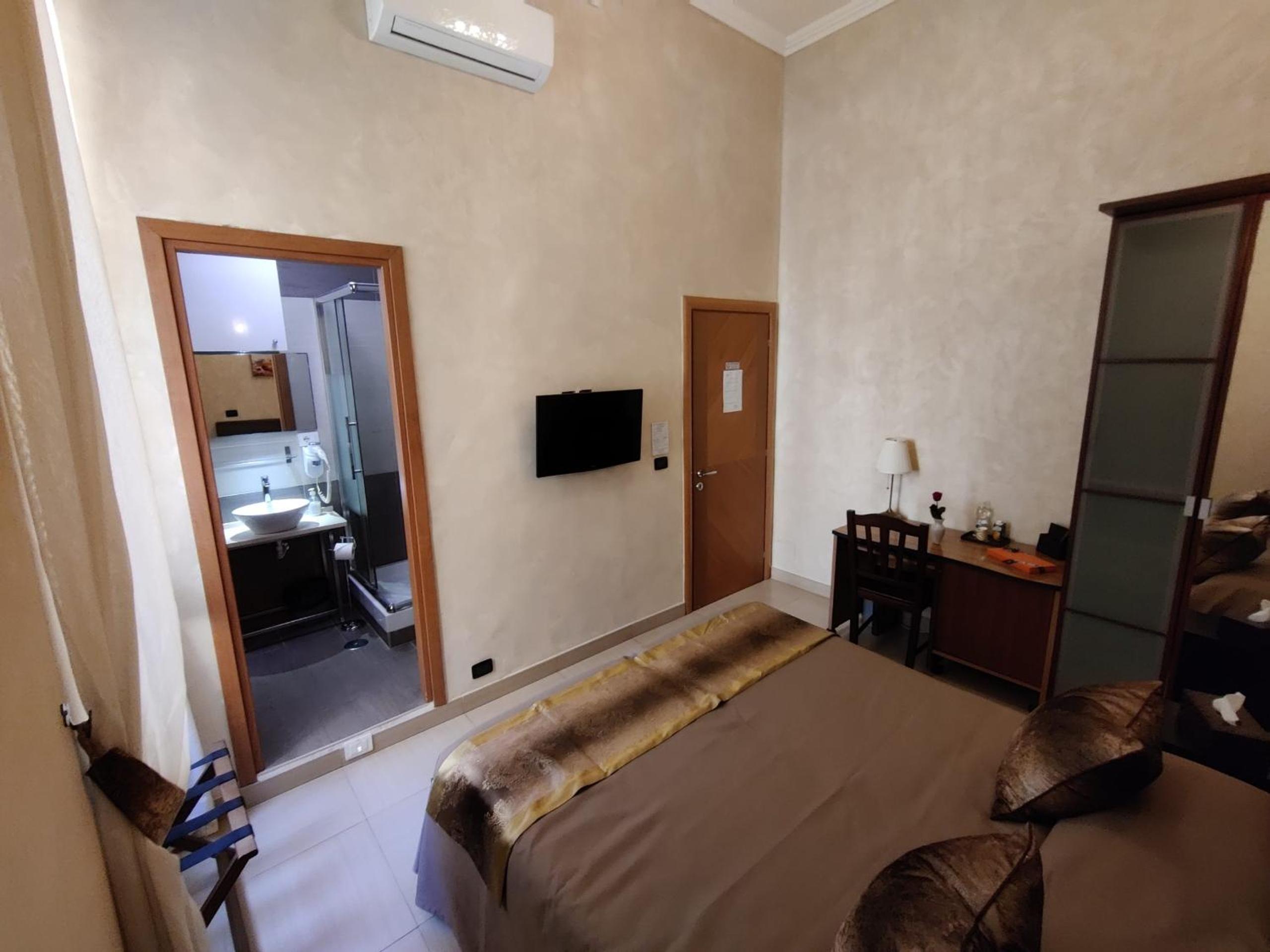 New Joyful Guest House