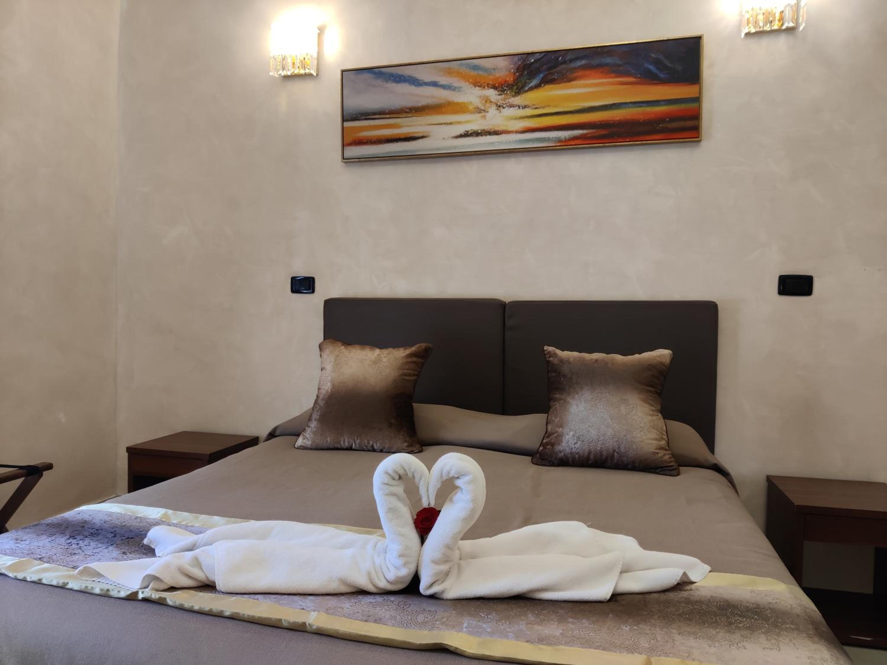 New Joyful Guest House