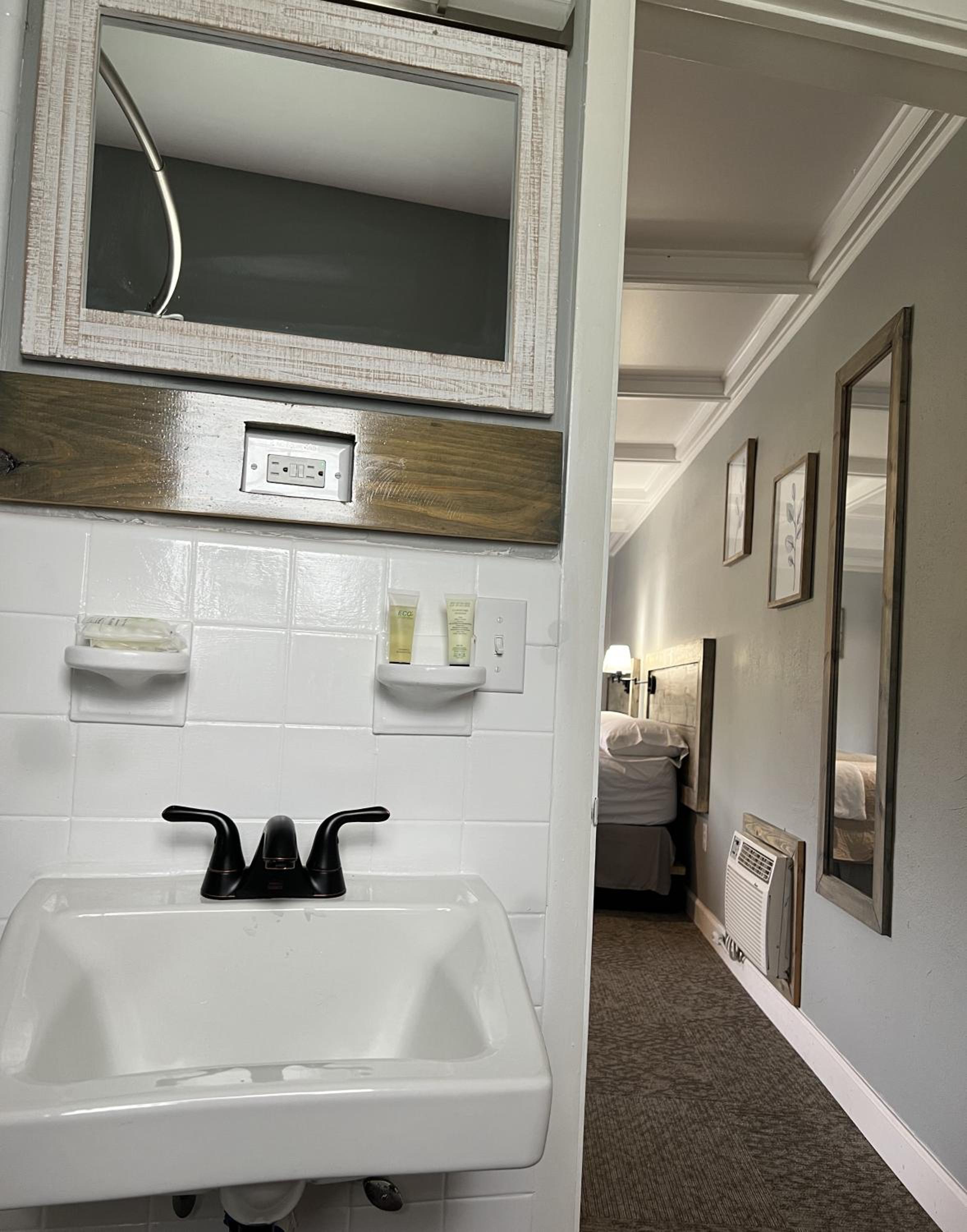 BlueGem Motel - Property Image 31