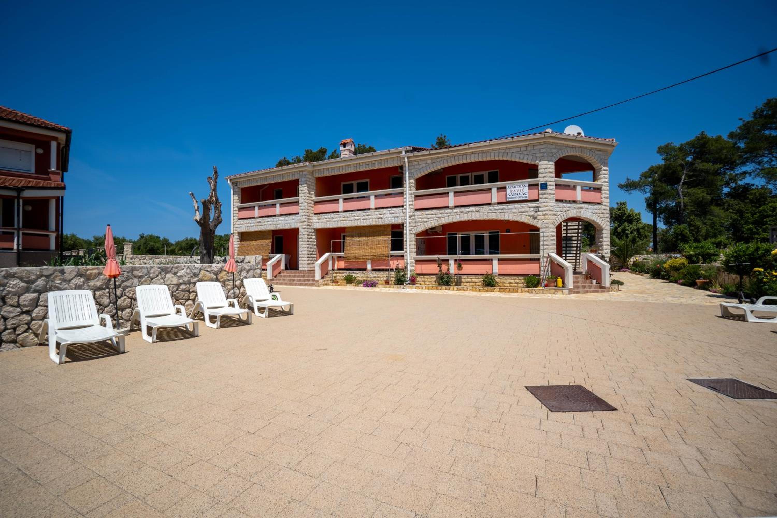 Hotel Apartments Pavić - Sapavac - Image 1