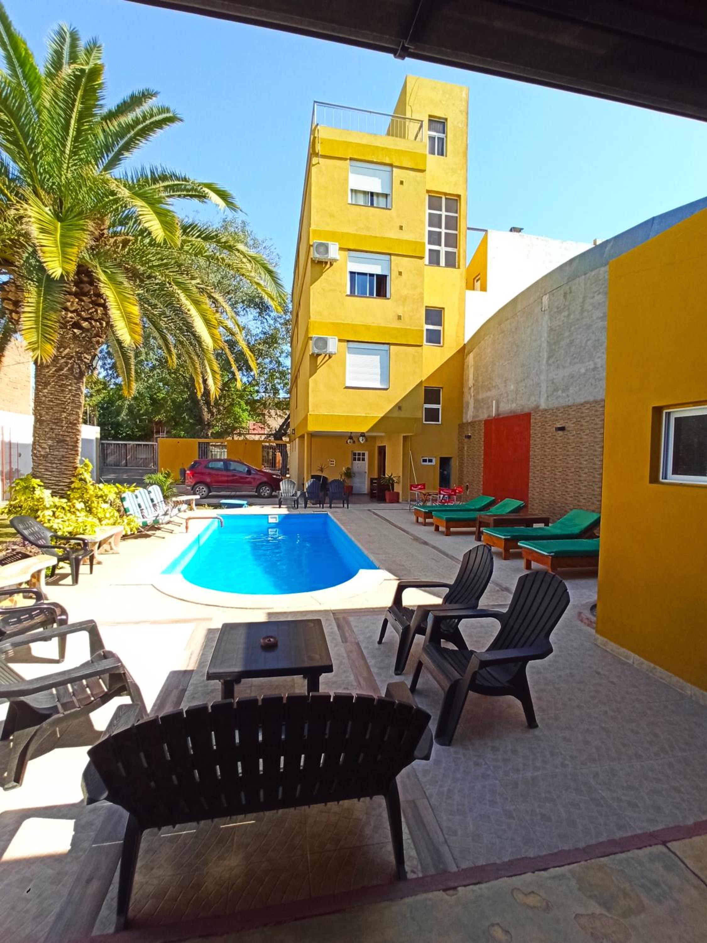 El Descanso Hotel