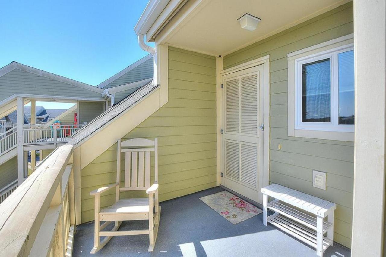 Oak Island Beach Villa 1609 - The Captain's Perch view 4