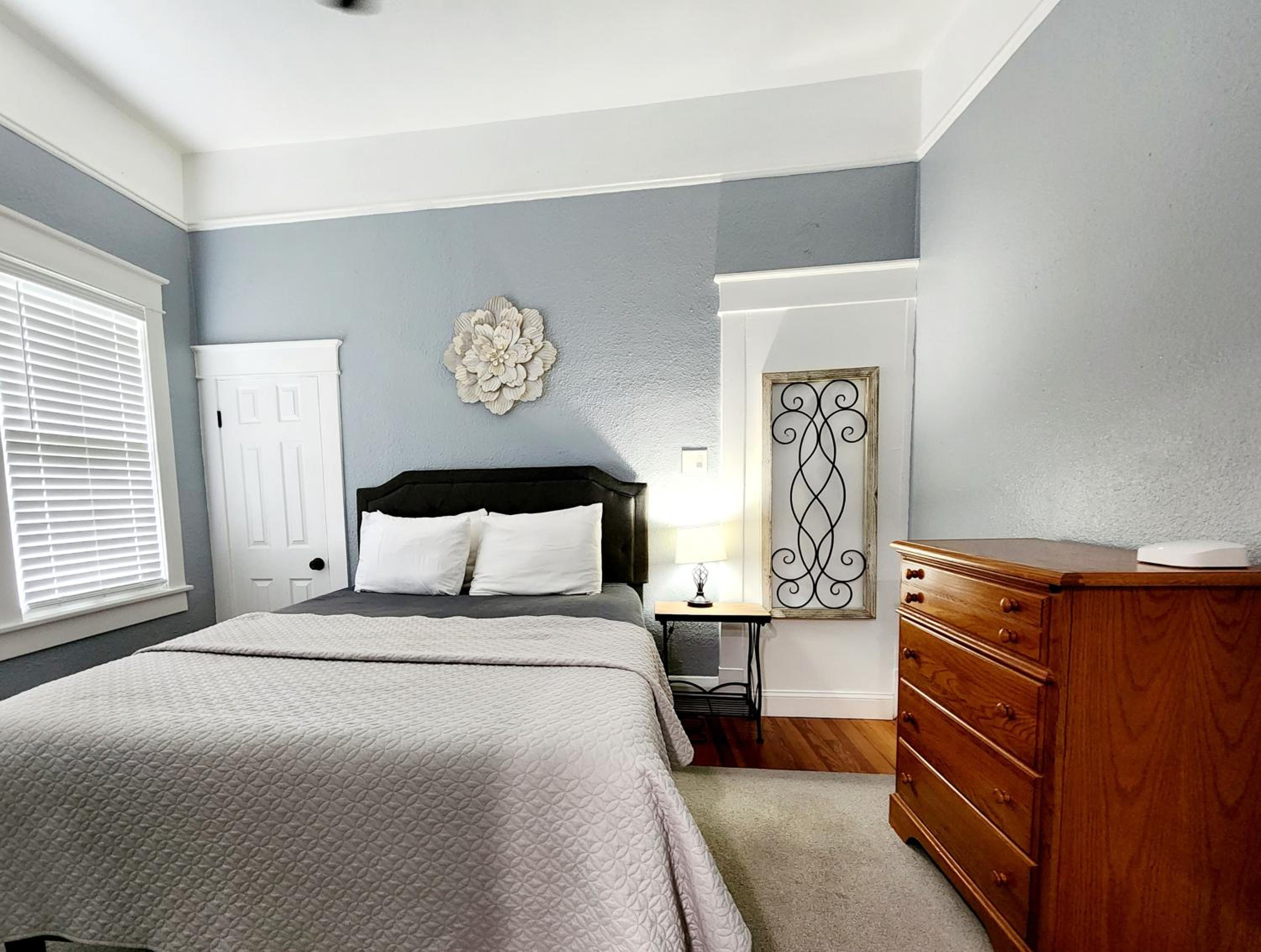Lovely One Bedroom home/ guest house view 3