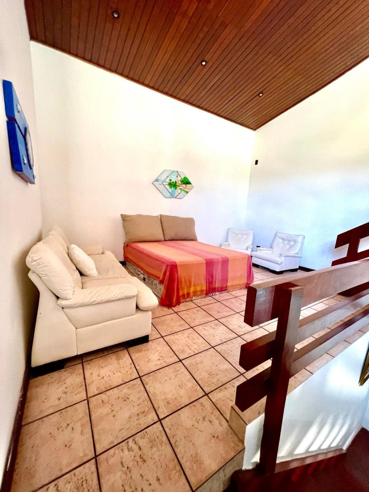 Casa com piscina no Acapulco, Guarujá SP 3