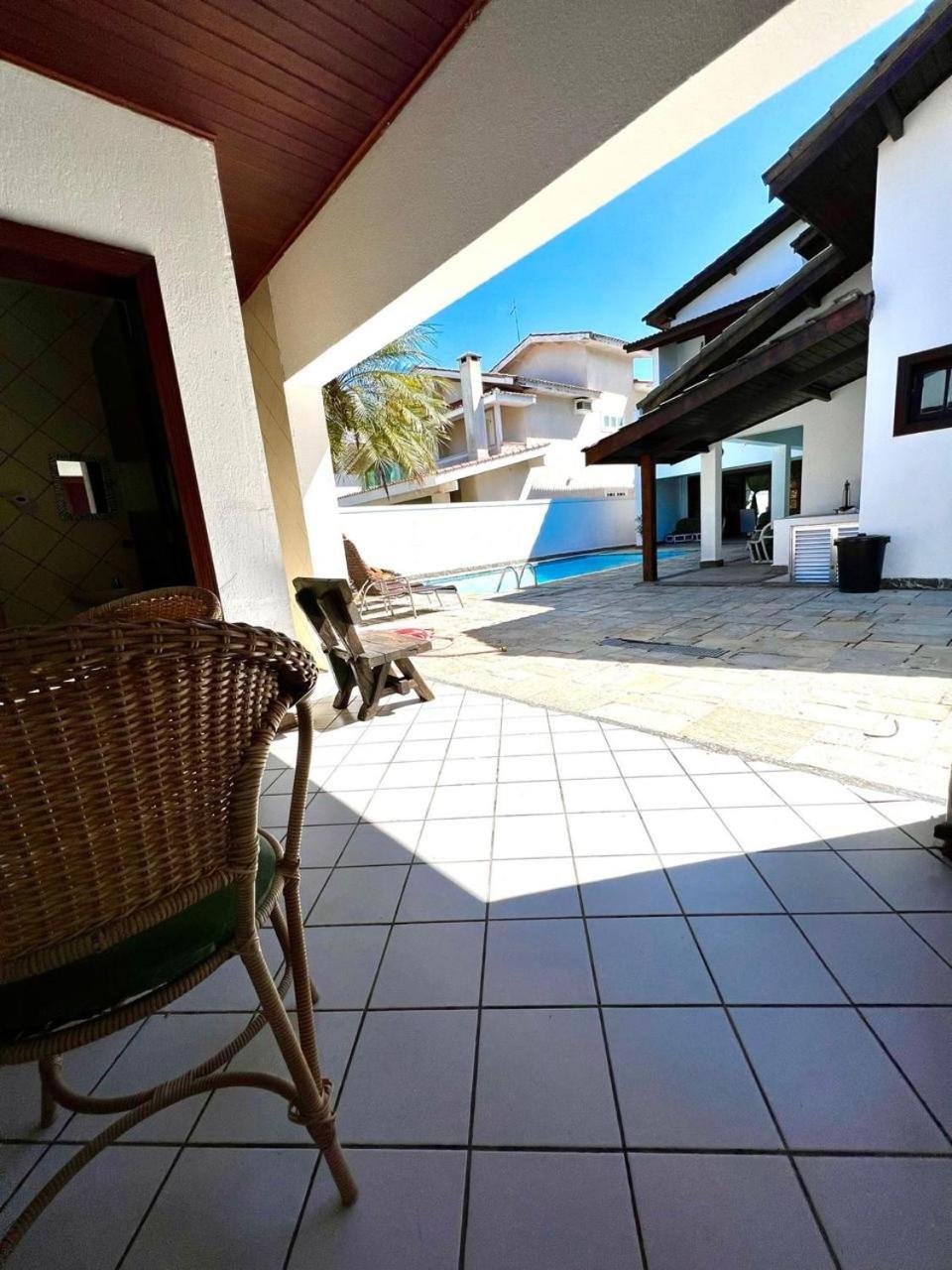 Casa com piscina no Acapulco, Guarujá SP 3