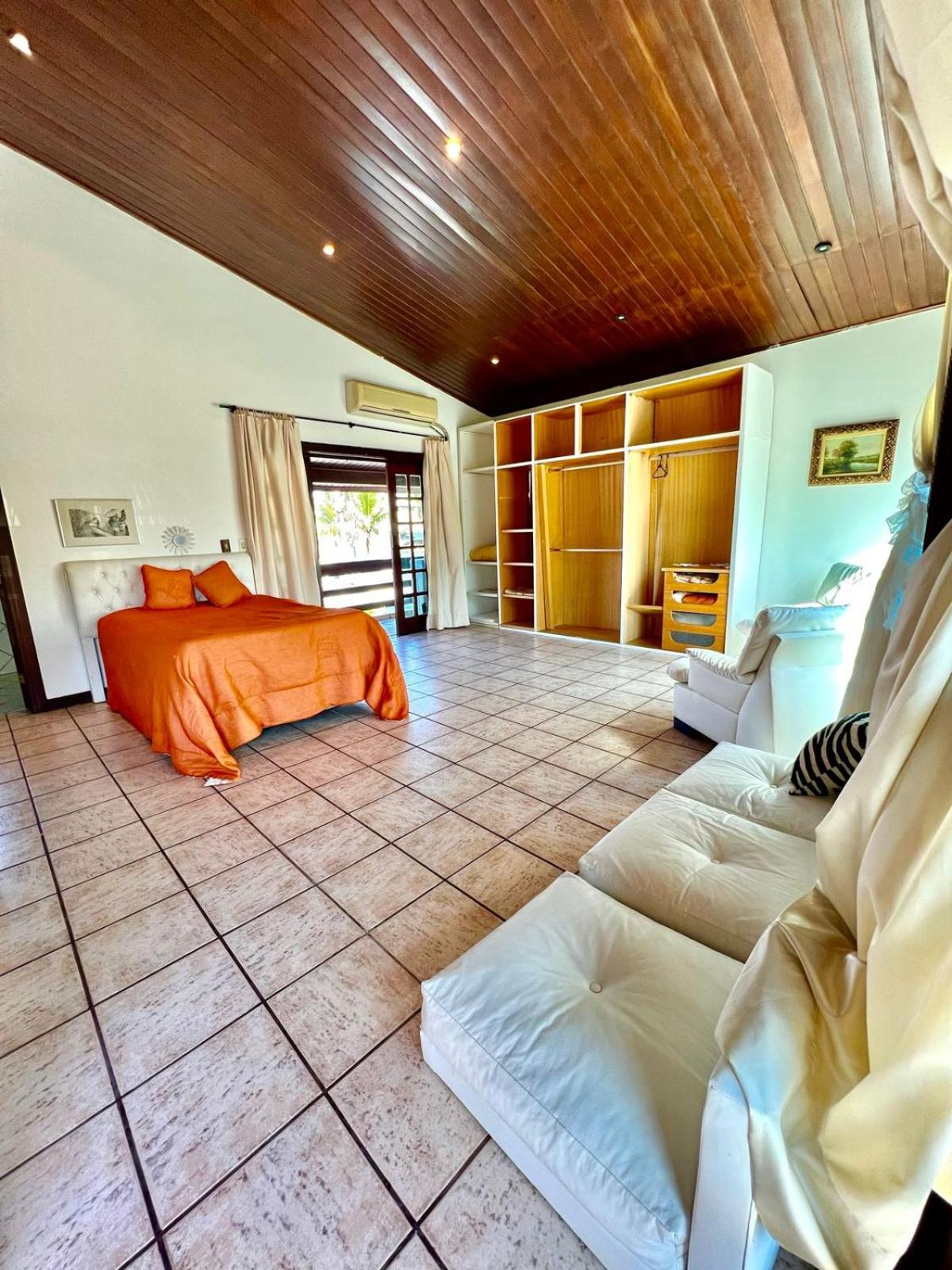 Casa com piscina no Acapulco, Guarujá SP 3