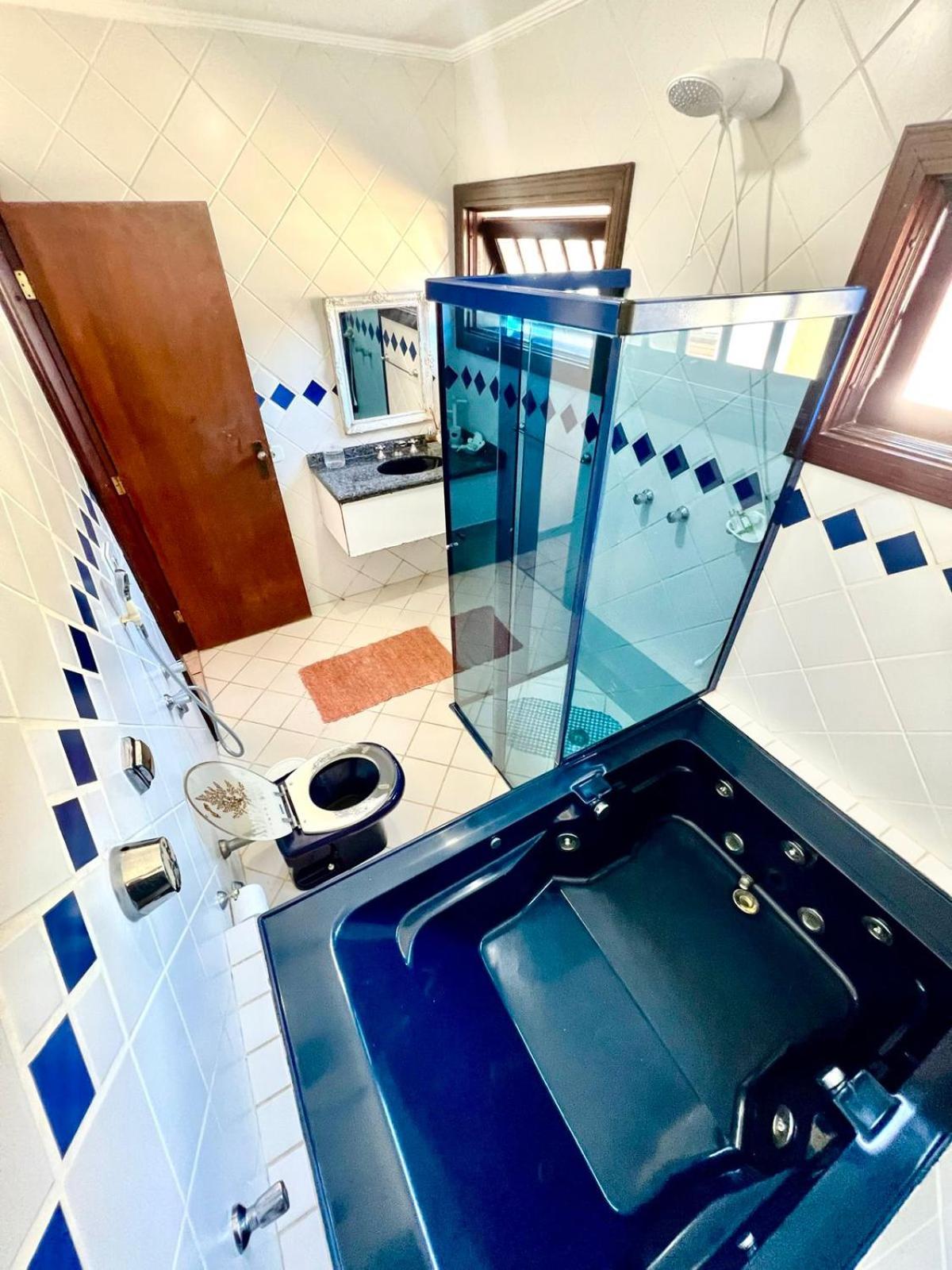 Casa com piscina no Acapulco, Guarujá SP 3
