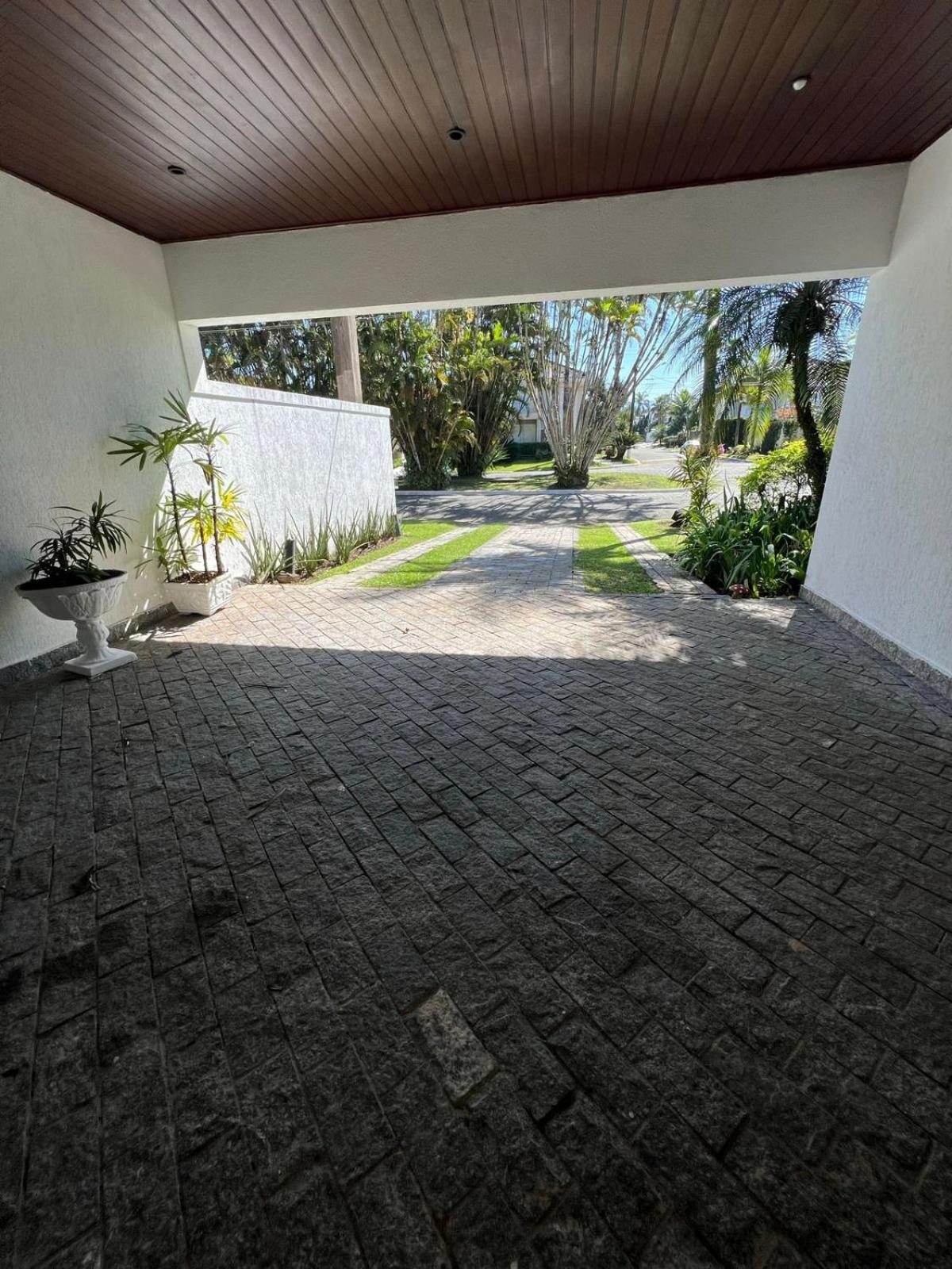 Casa com piscina no Acapulco, Guarujá SP 3
