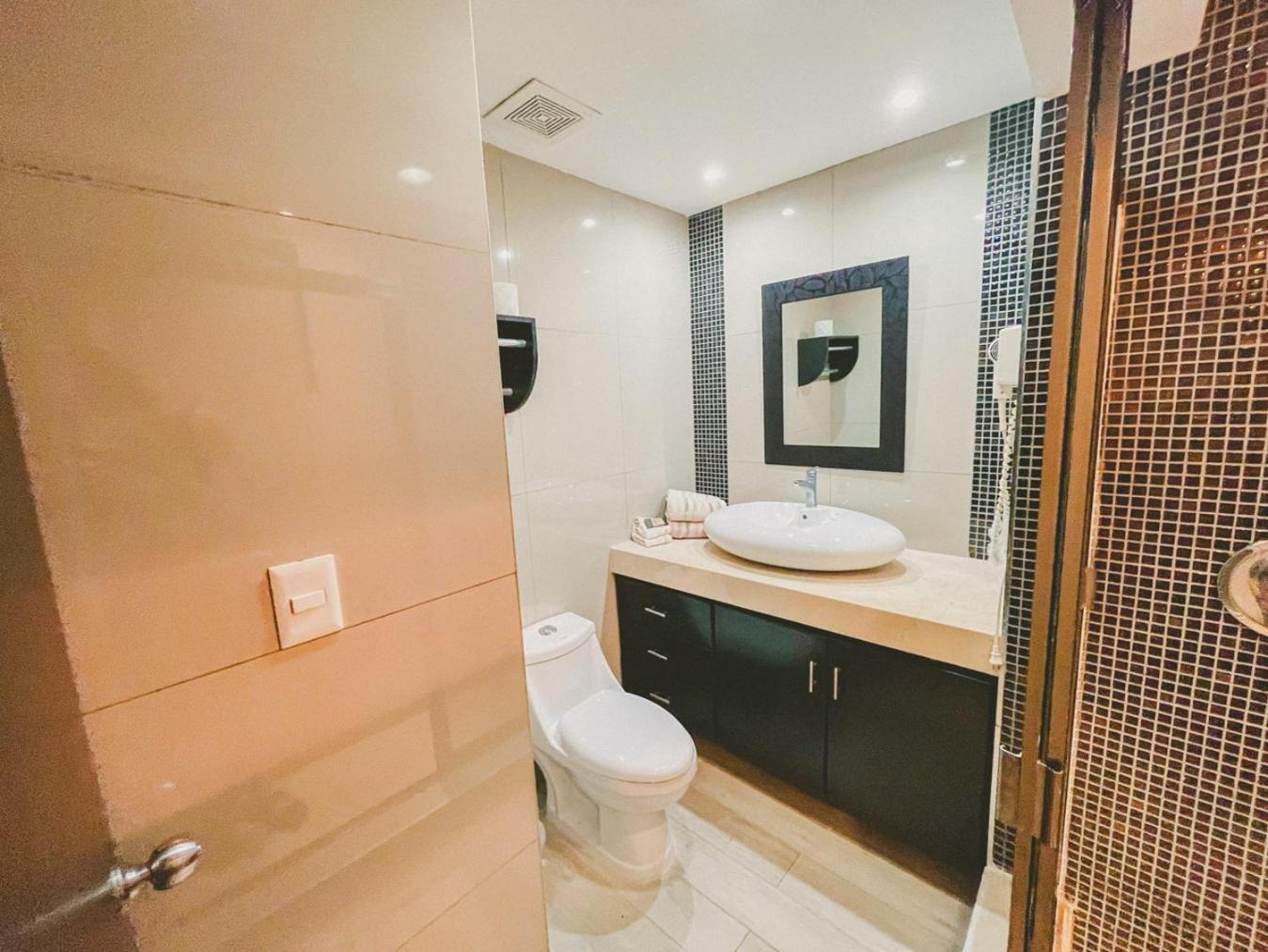 Cancun Plaza Condo Ocean front