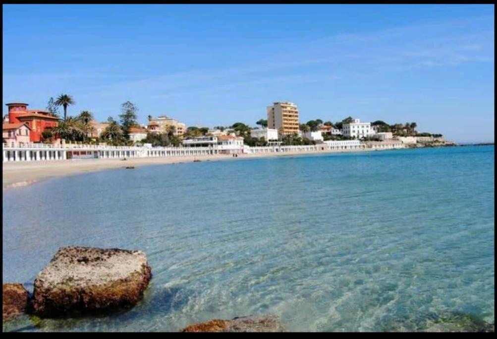 Little America House Borgata Aurelia Civitavecchia