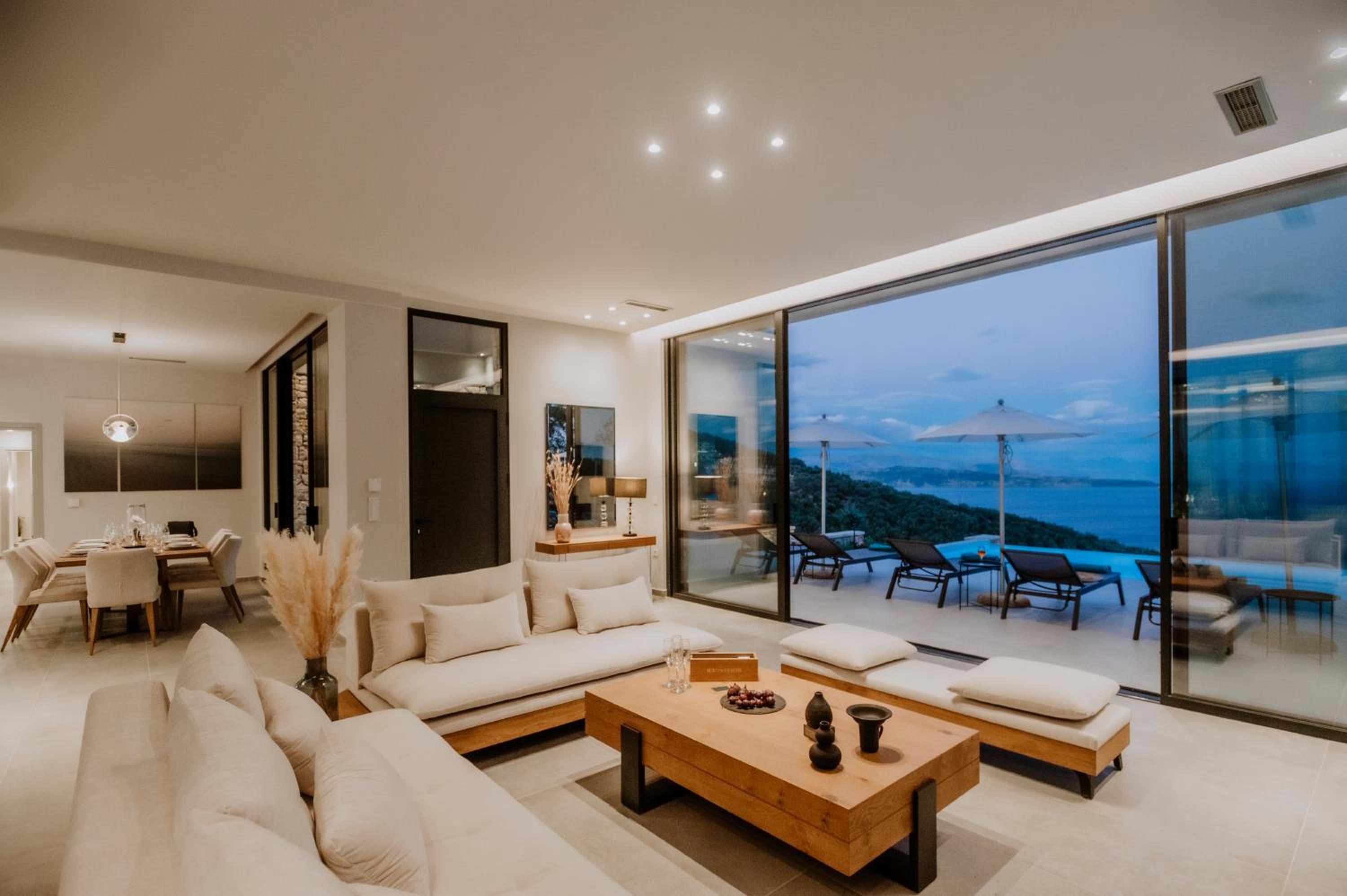 Saphira Villa by WhiteDream Villas