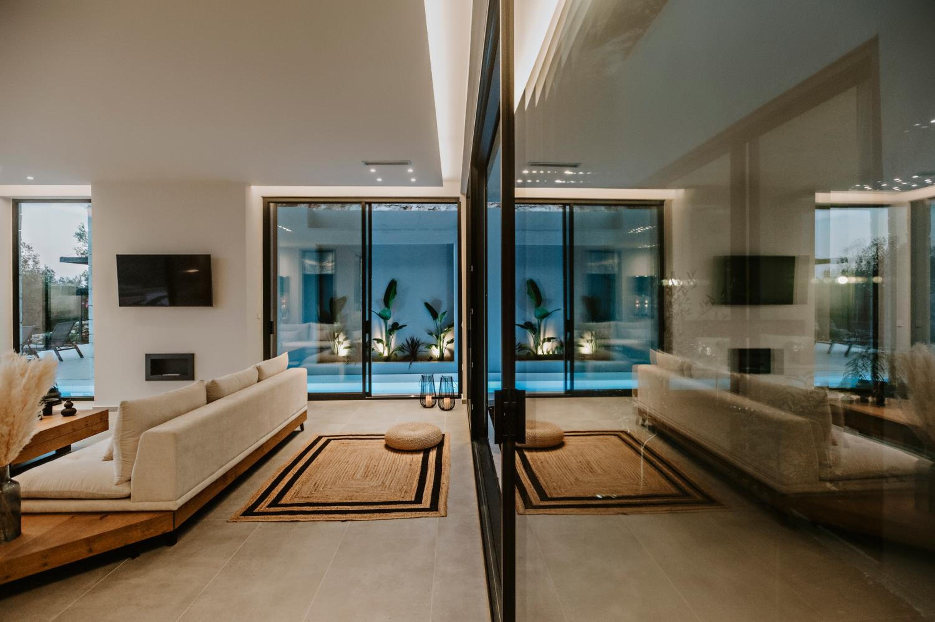 Saphira Villa by WhiteDream Villas