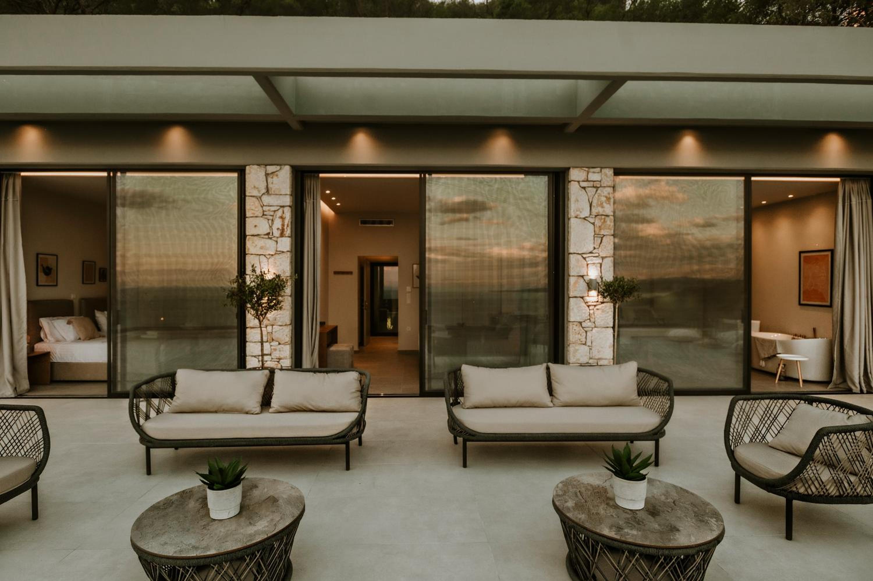 Saphira Villa by WhiteDream Villas