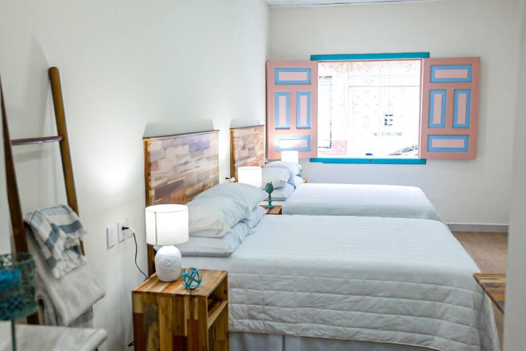 Recently Renovated Apartment The Heart Of Flores view 5