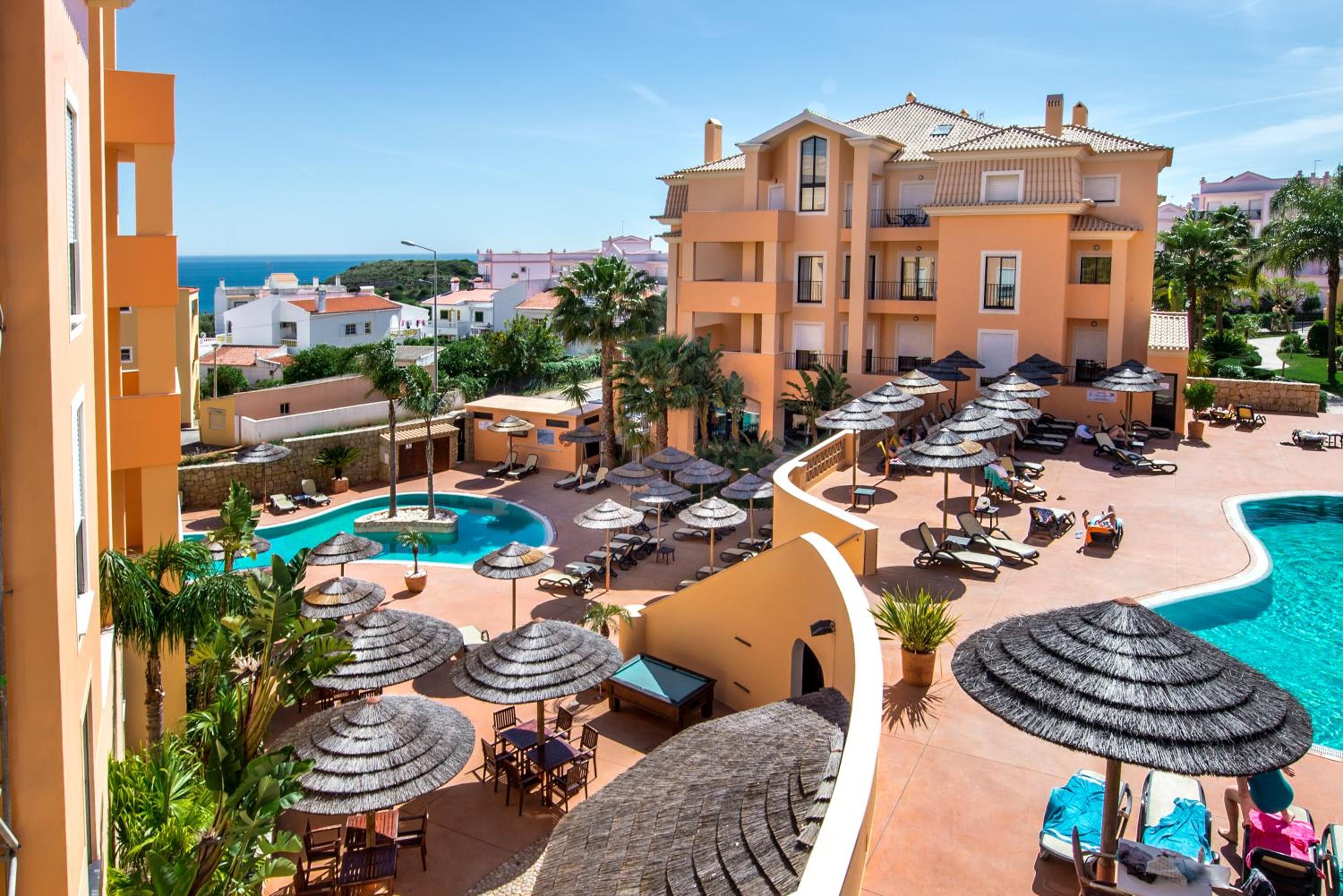 Estrela da Luz Resort en Luz — recepcion & lobby