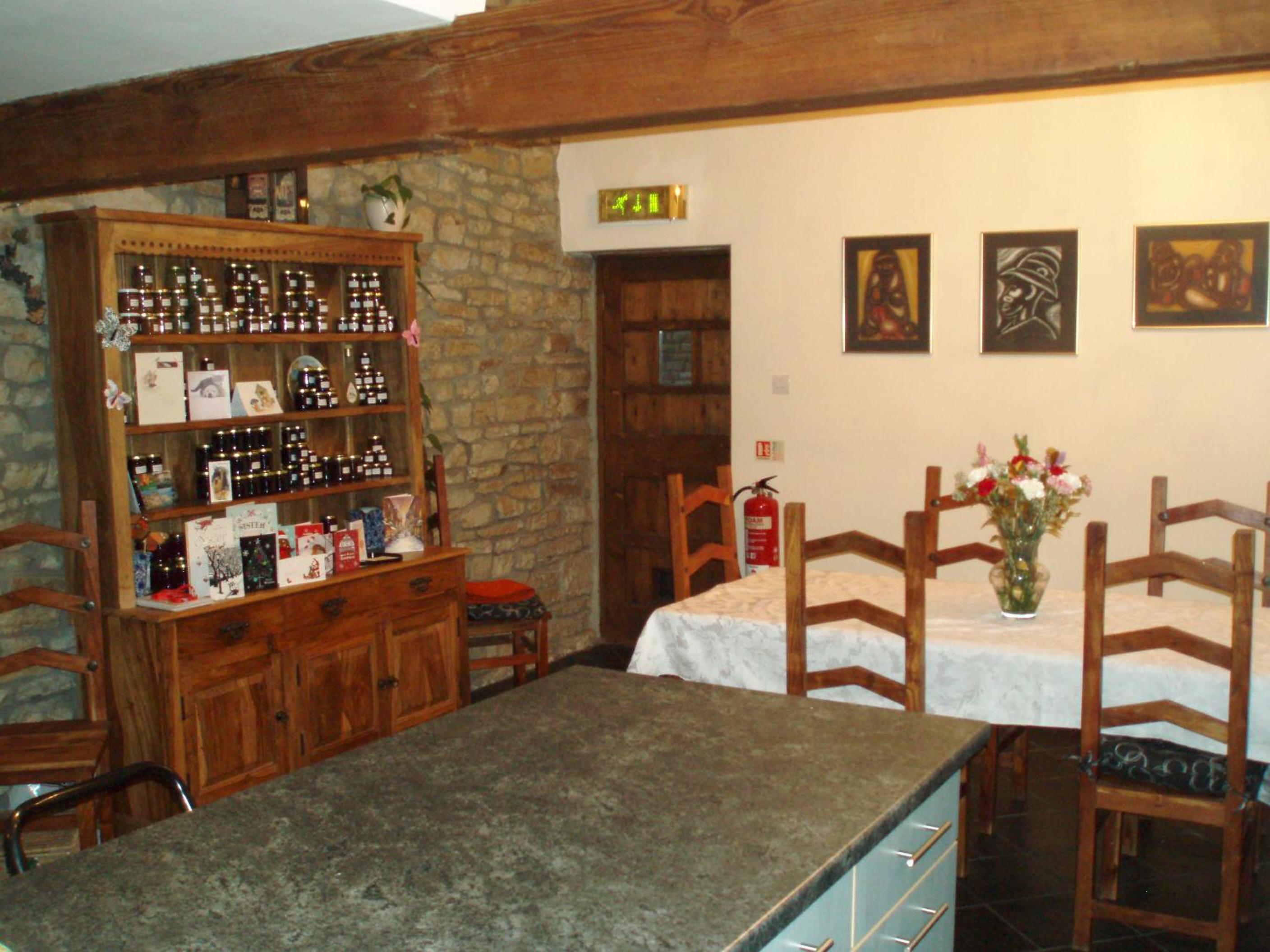 Photo 12
