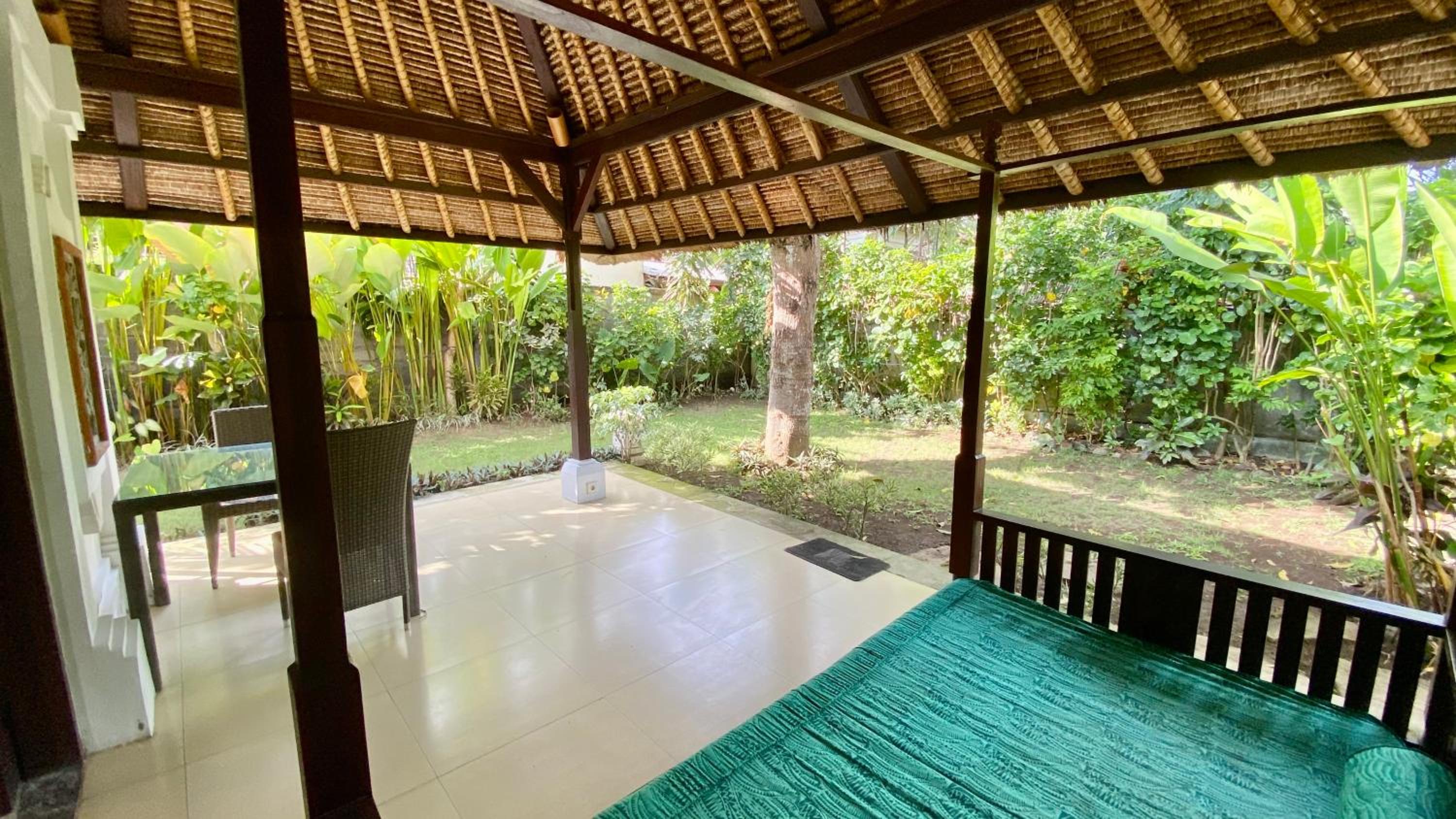 Hotel Blind Dog Inn - Image 1