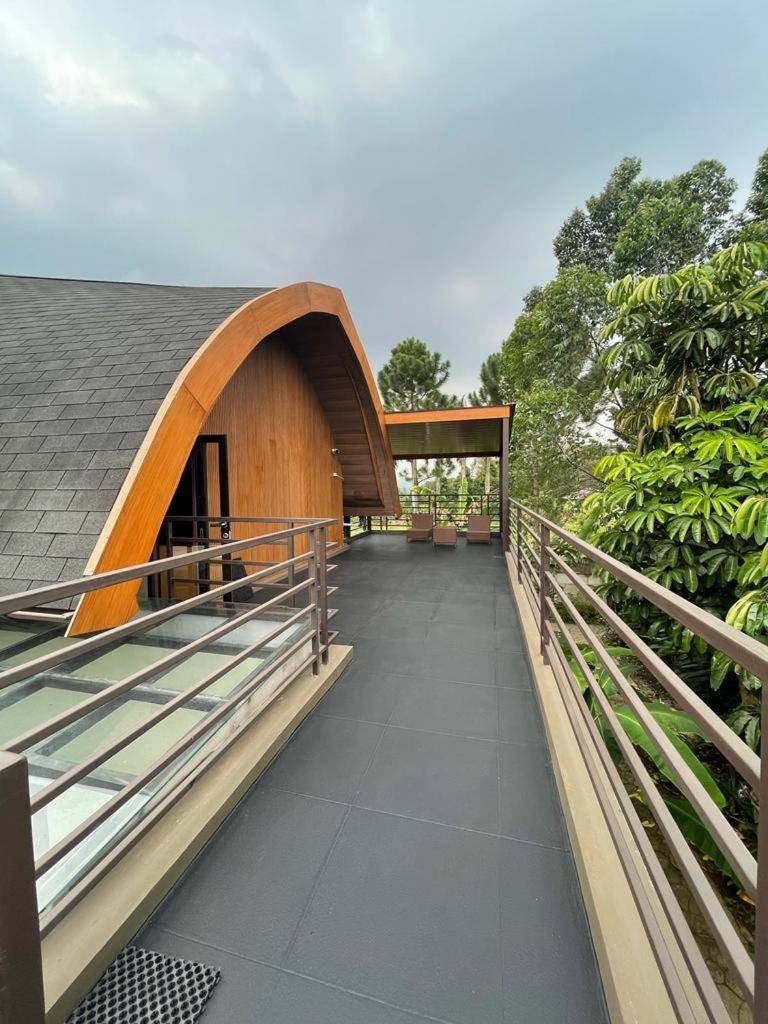 Villa La Vimala view 4