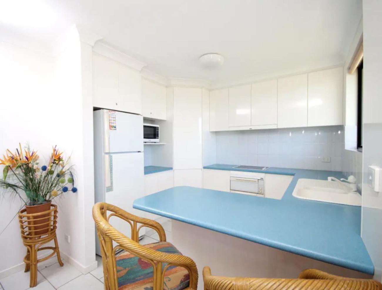 Hi Surf Unit 2, 92 Head Street, Forster