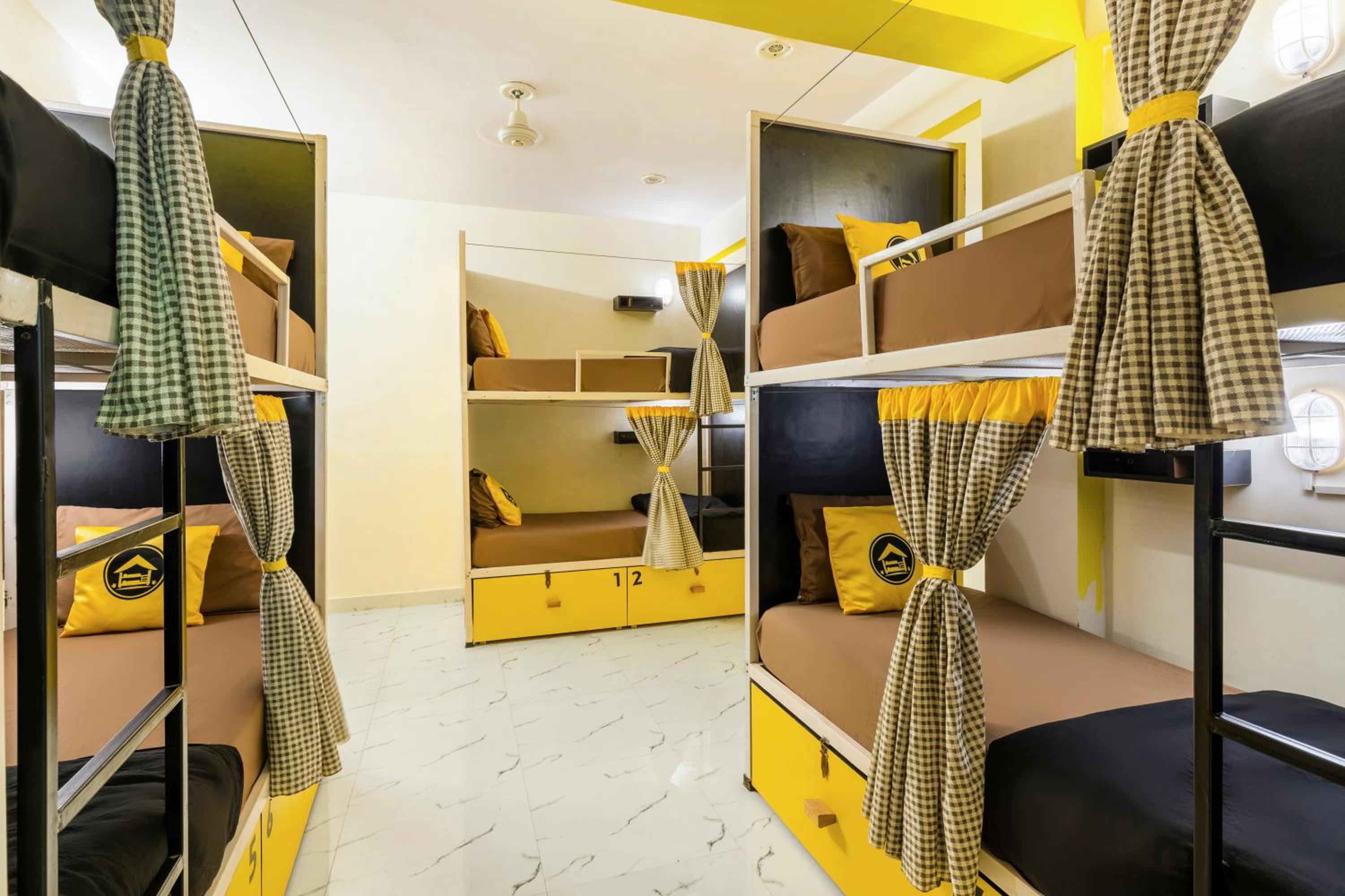 The Hosteller Agra